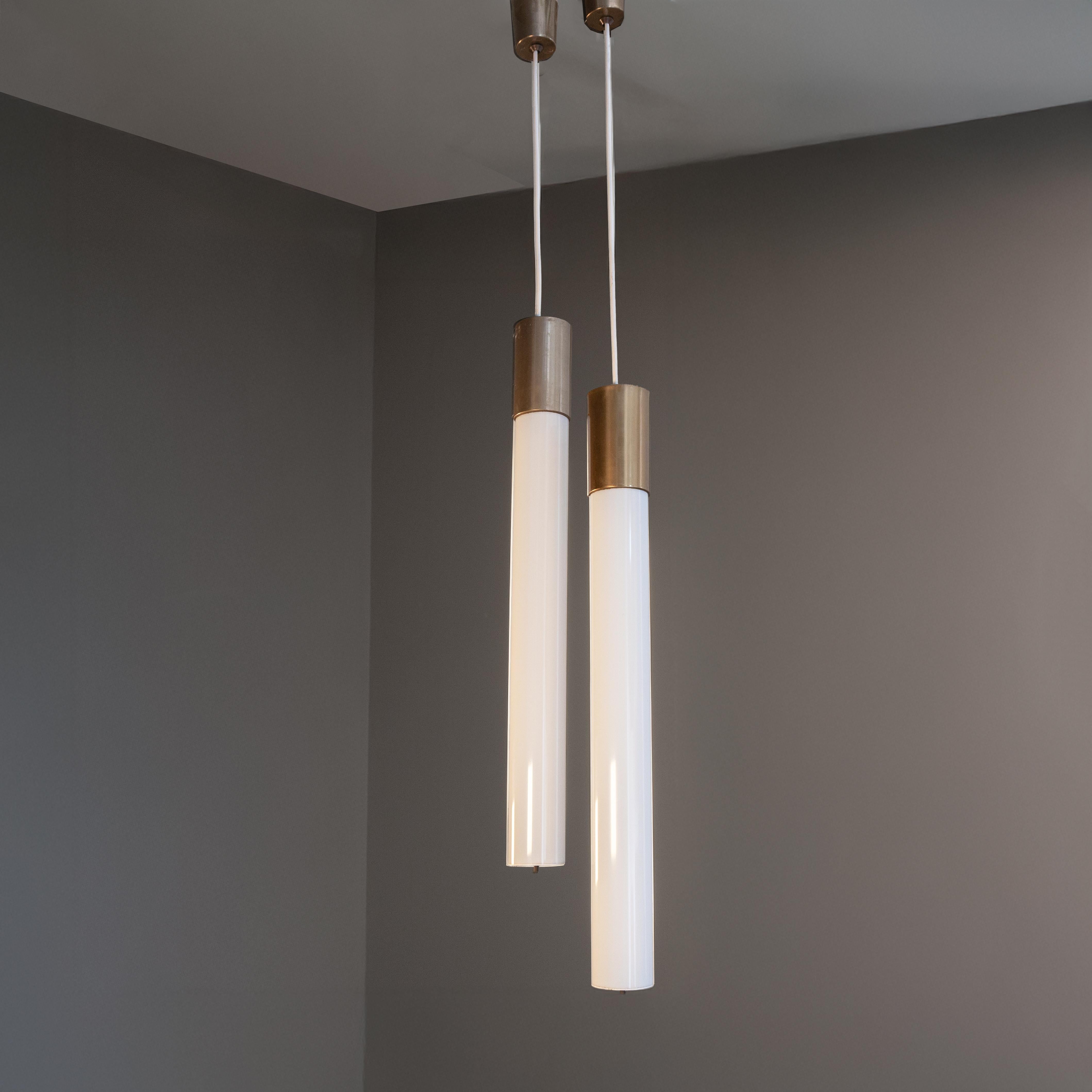 Italian Set di 2 lampade a sospensione, Stilux Milano in vendita