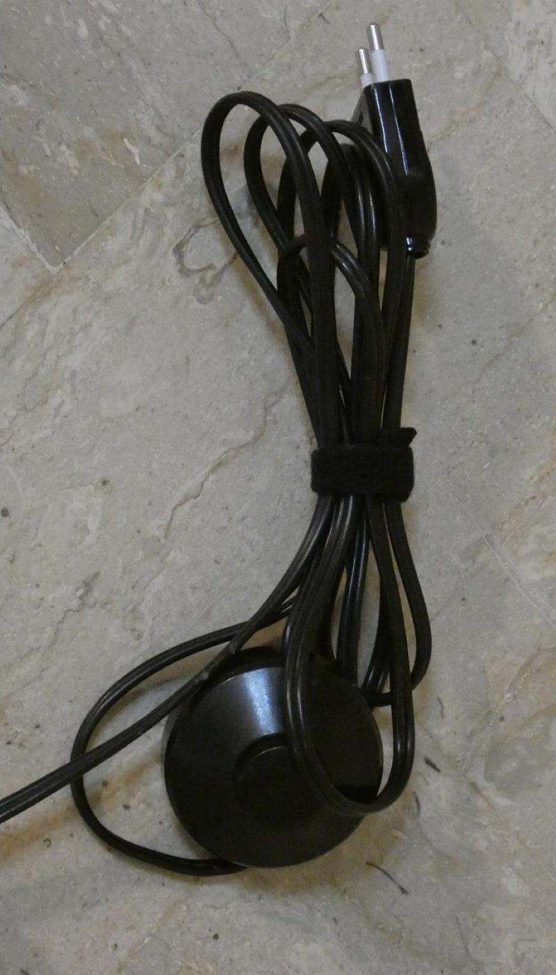 Set of 2 Floor Lamps Attributed to Achille Castiglioni for Flos, 1960s For Sale 4