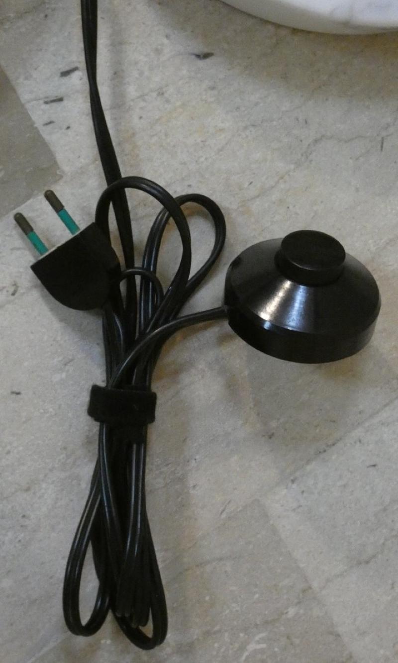Set of 2 Floor Lamps Attributed to Achille Castiglioni for Flos, 1960s For Sale 5
