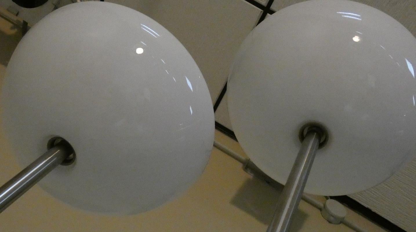 Set of 2 Floor Lamps Attributed to Achille Castiglioni for Flos, 1960s In Excellent Condition For Sale In modena, Emilia-Romagna