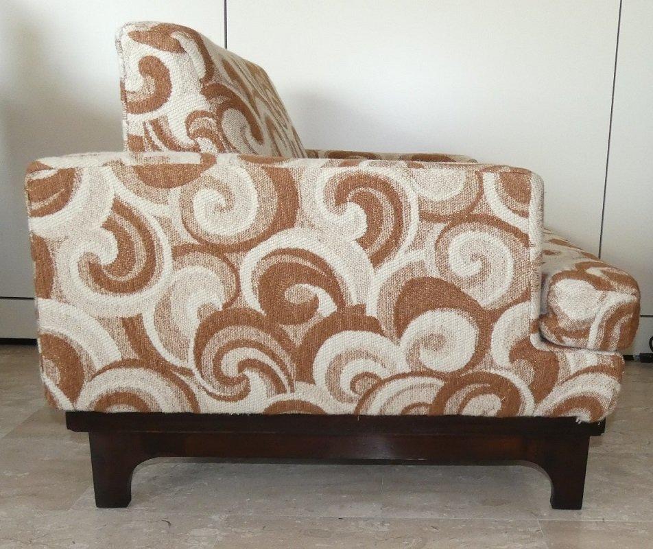 Italian Set of 2 Wool Bouclé Armchairs with Optical Patterns, Italy 1960s For Sale