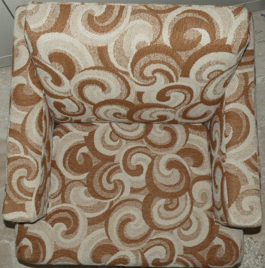 Set of 2 Wool Bouclé Armchairs with Optical Patterns, Italy 1960s For Sale 2
