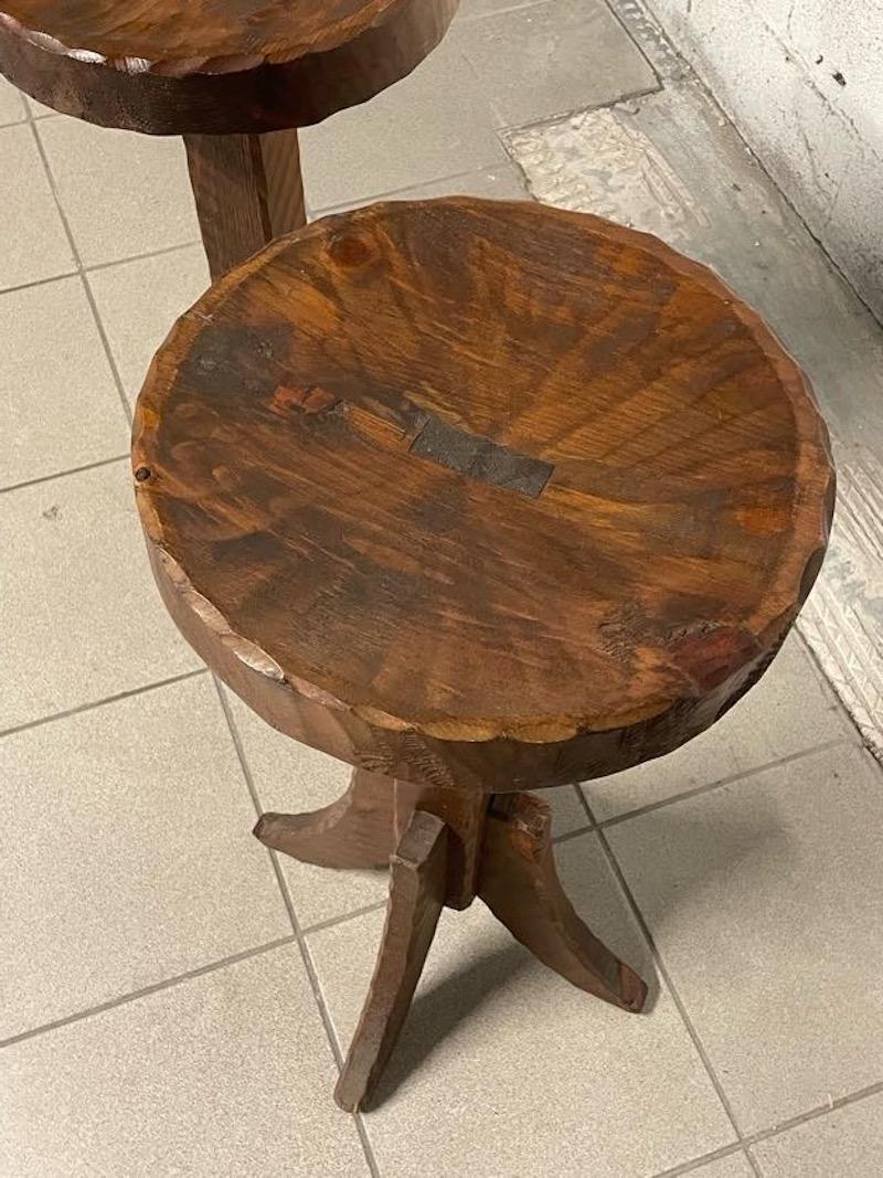Satz von 2 brutalistischen 1960er Hockern im Angebot 1