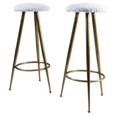 Set di 2 sgabelli, tappezzeria bianca, 1970