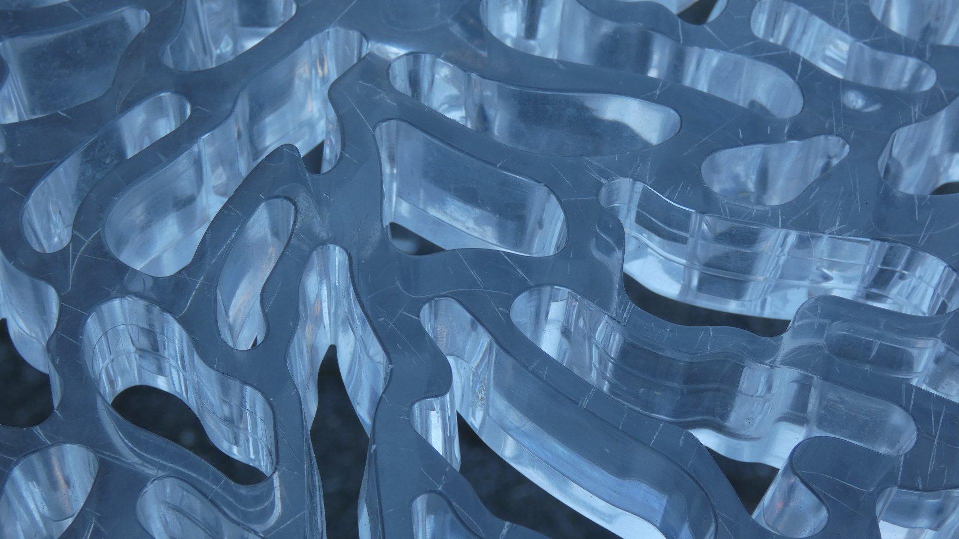 Plastique Ensemble de 2 tables basses par Patricia Urquiola pour Kartell, début du 21e siècle en vente