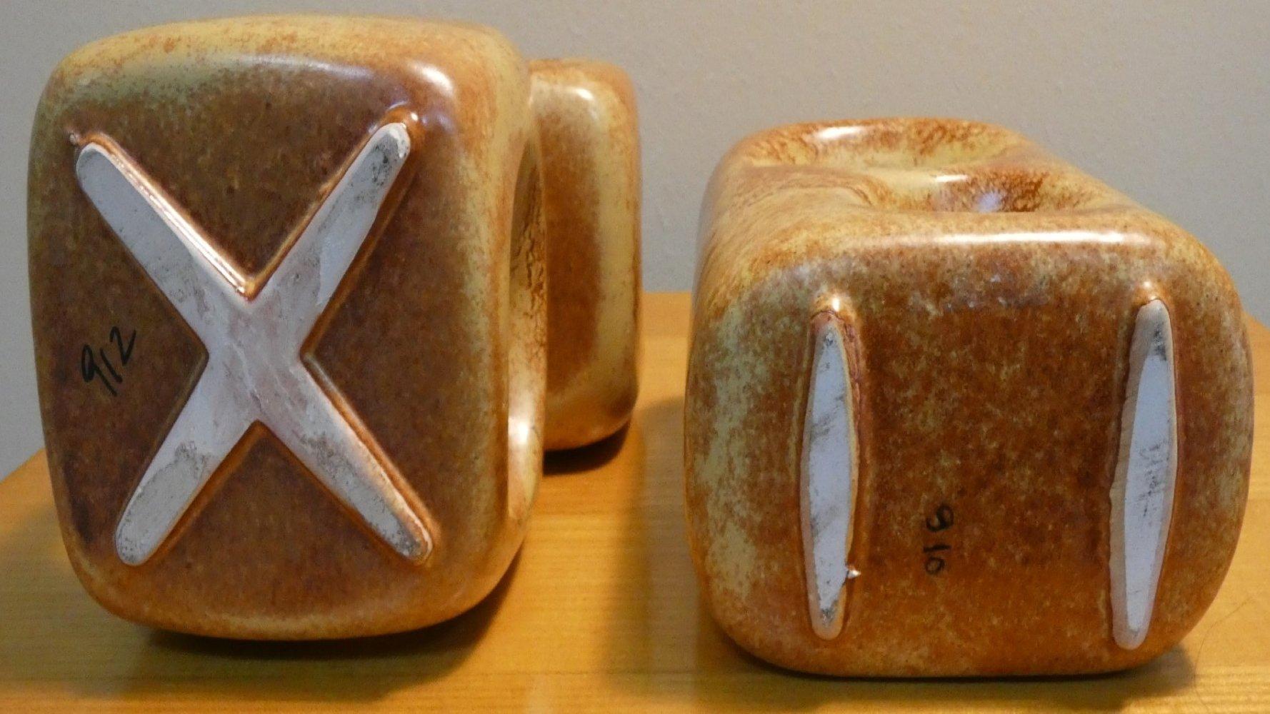Set of 2 Geometric Vases by Roberto Rigon for Bertoncello Ceramiche D'arte In Excellent Condition For Sale In modena, Emilia-Romagna