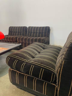 Set di 3 poltrone Amanta di Mario Bellini per B&B e Tavolino