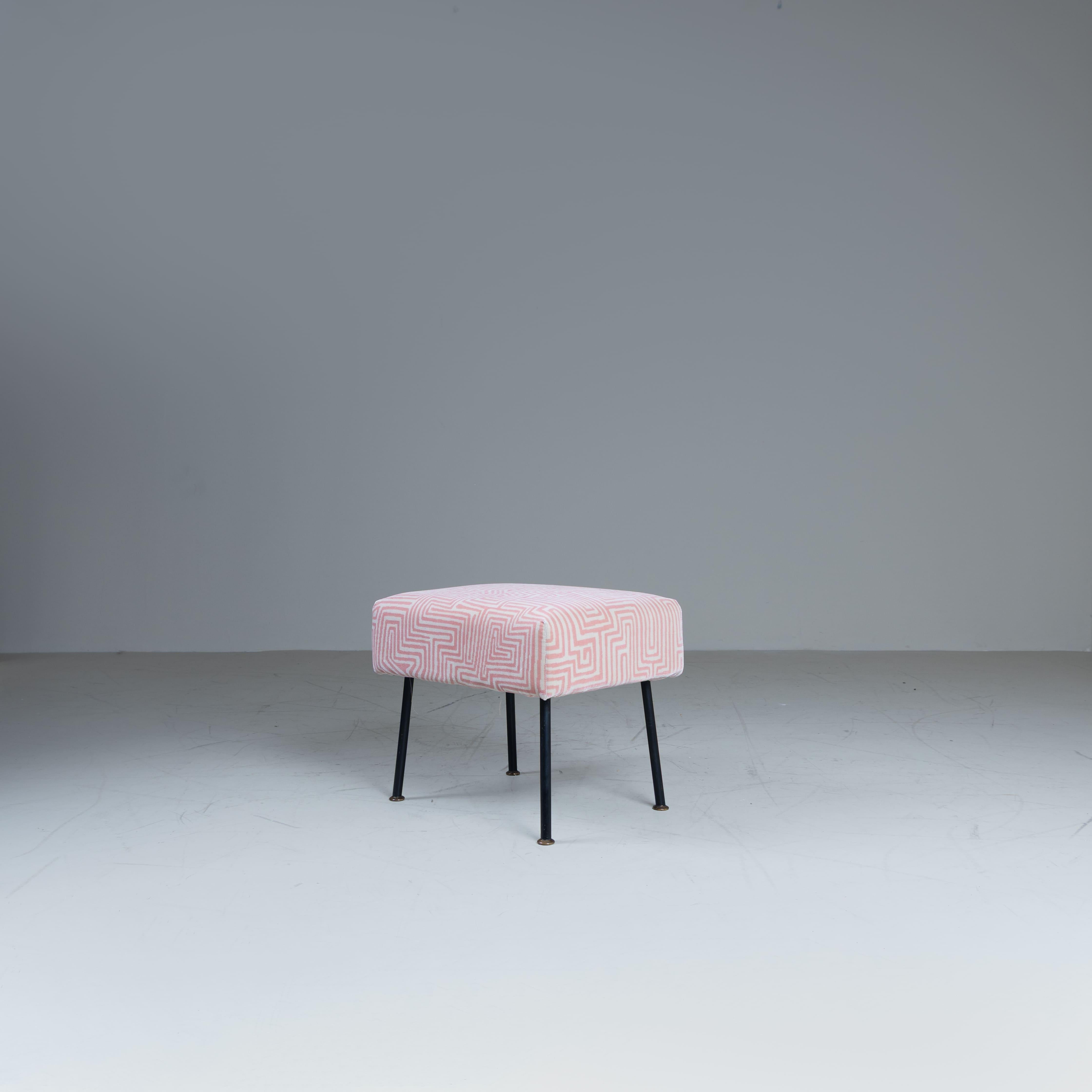 Set of 3 pink poufs, Dedar fabric upholstery, 1950s For Sale 9