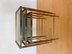 Satz von 3 Couchtischen aus Messing und Glas 1950er Jahre Hollywood Regency Stil