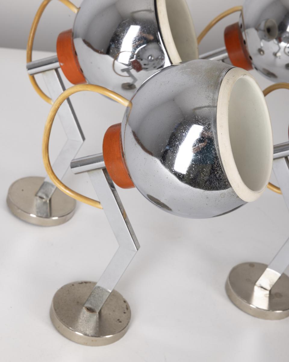 Late 20th Century Set de 4 lampes murales 70s applique murale en métal chromé design italien en vente