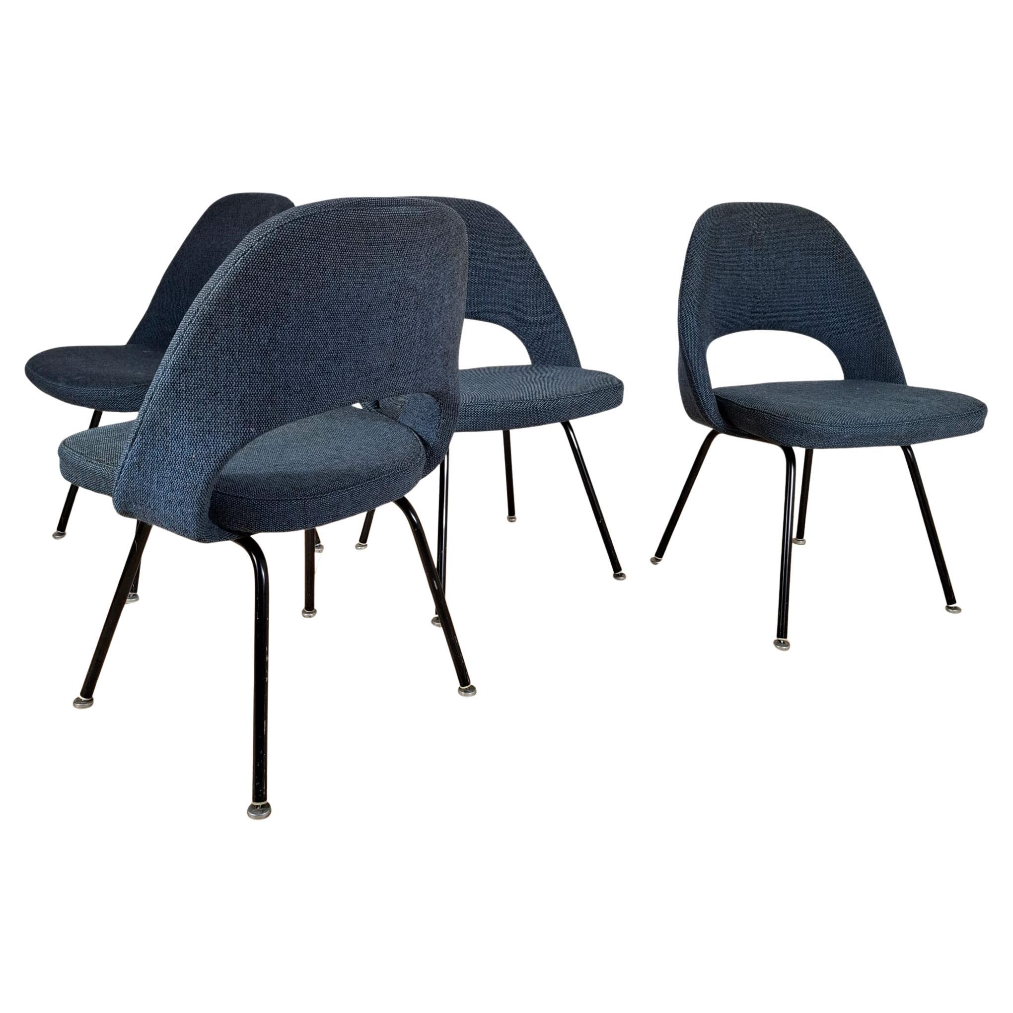 Set of 4 72CC Executive Eero Saarinen Chairs for Knoll - Mid-Century Modern For Sale