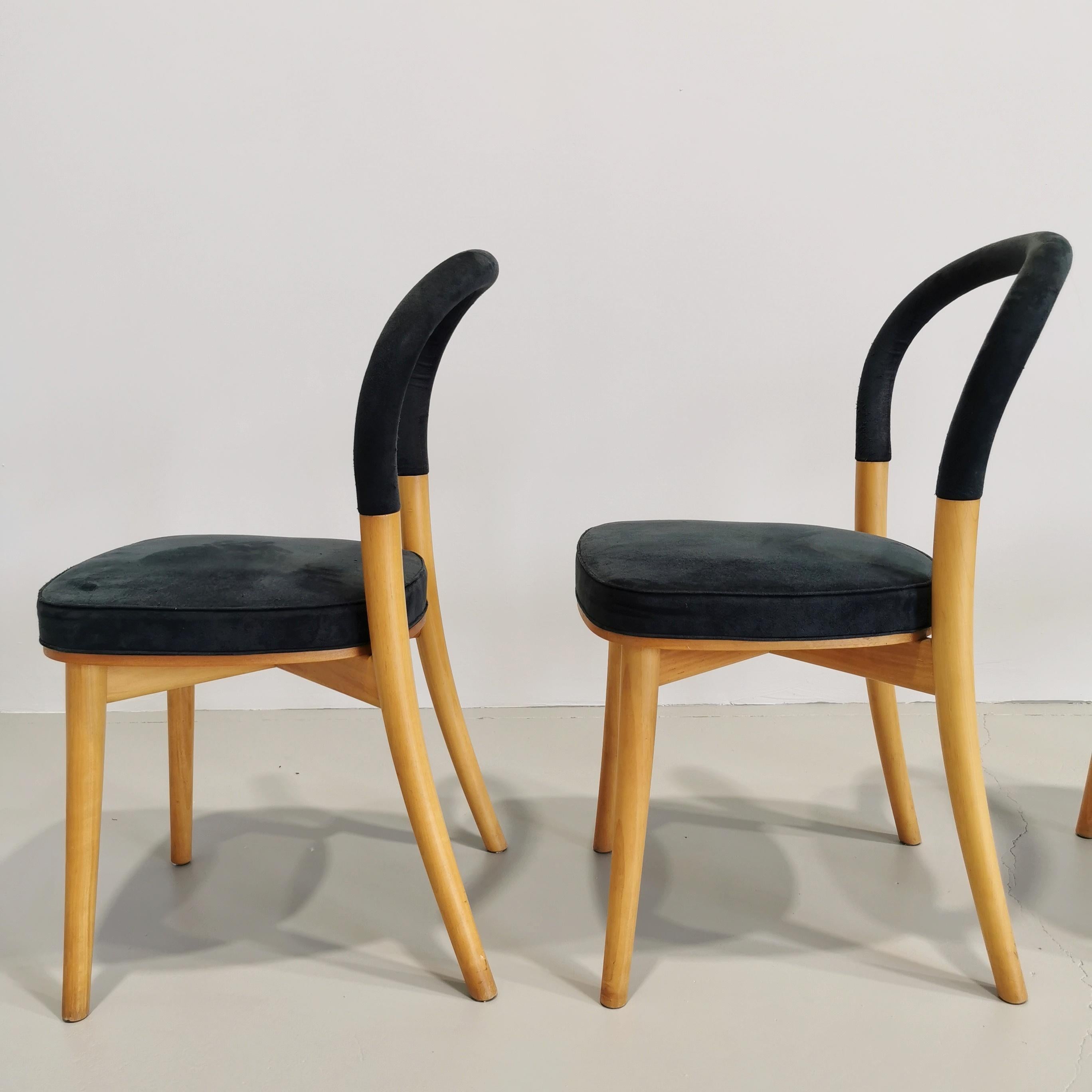 set of 4 chairs Cassina model Gothenburg  light wood BLUE upholstery For Sale 2