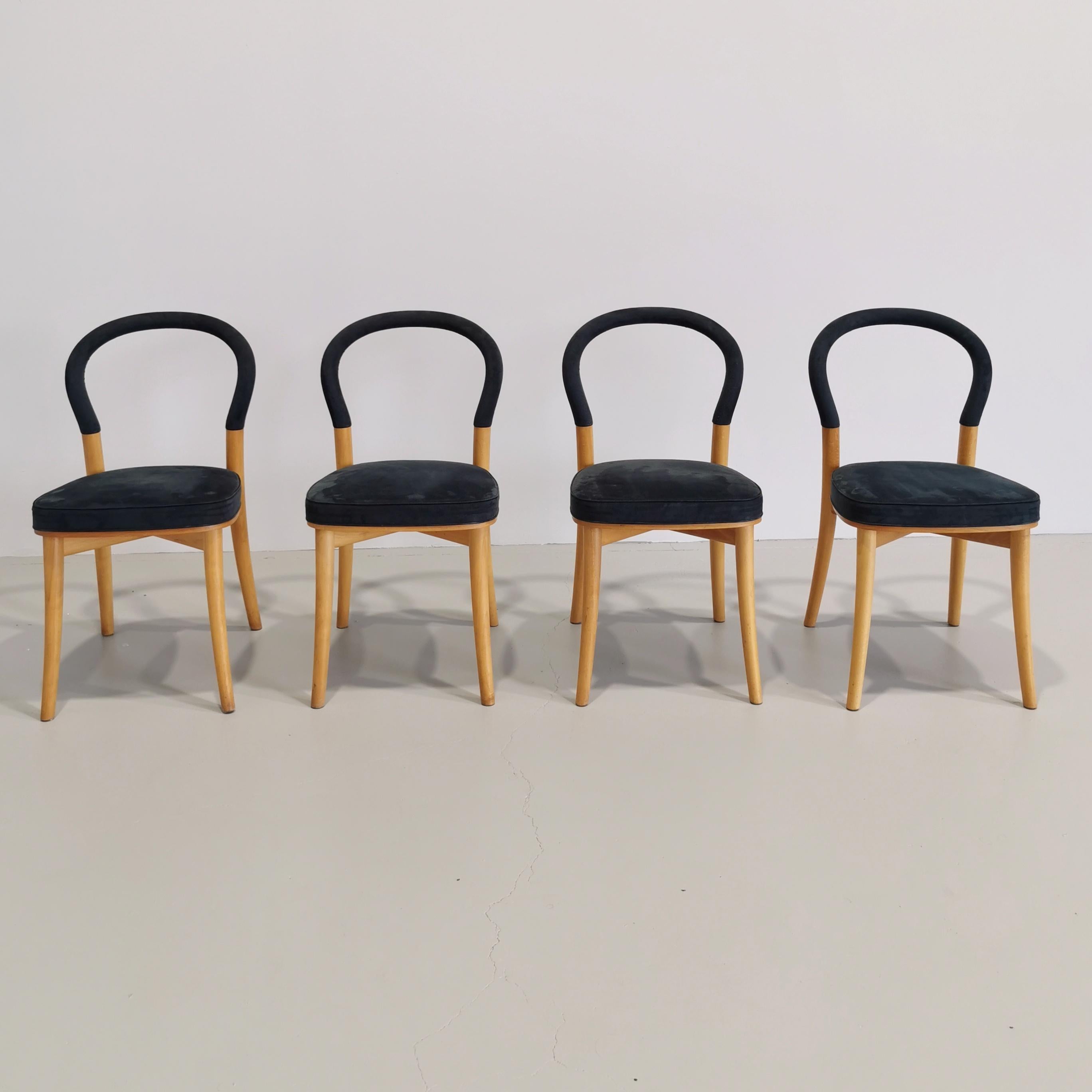 set of 4 chairs Cassina model Gothenburg  light wood BLUE upholstery For Sale 9