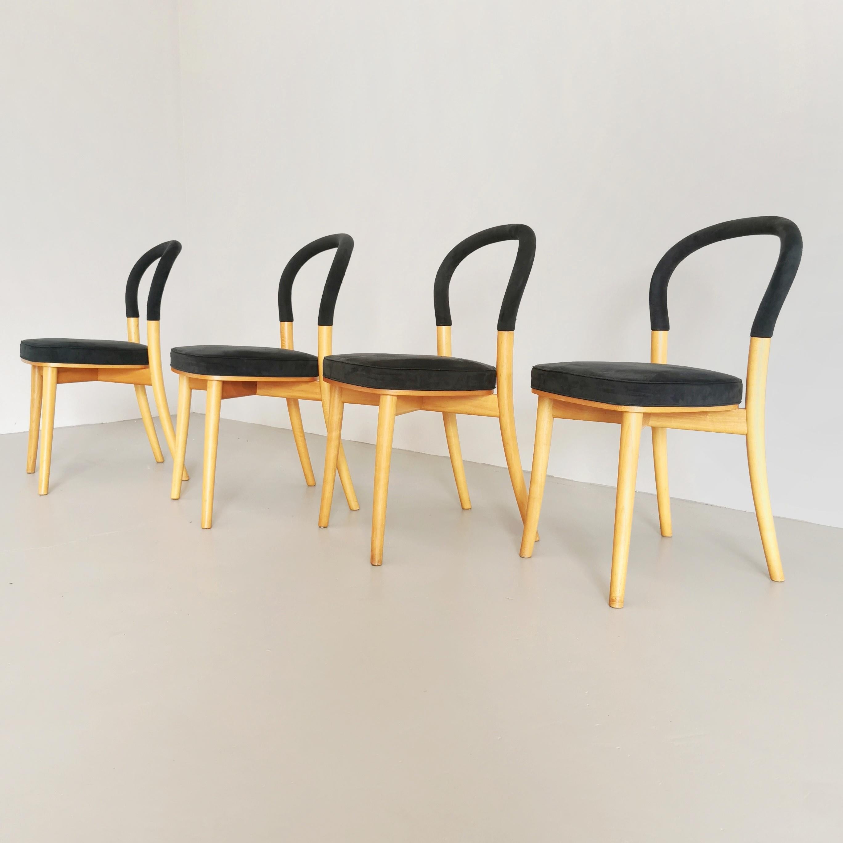 Italian set of 4 chairs Cassina model Gothenburg  light wood BLUE upholstery For Sale