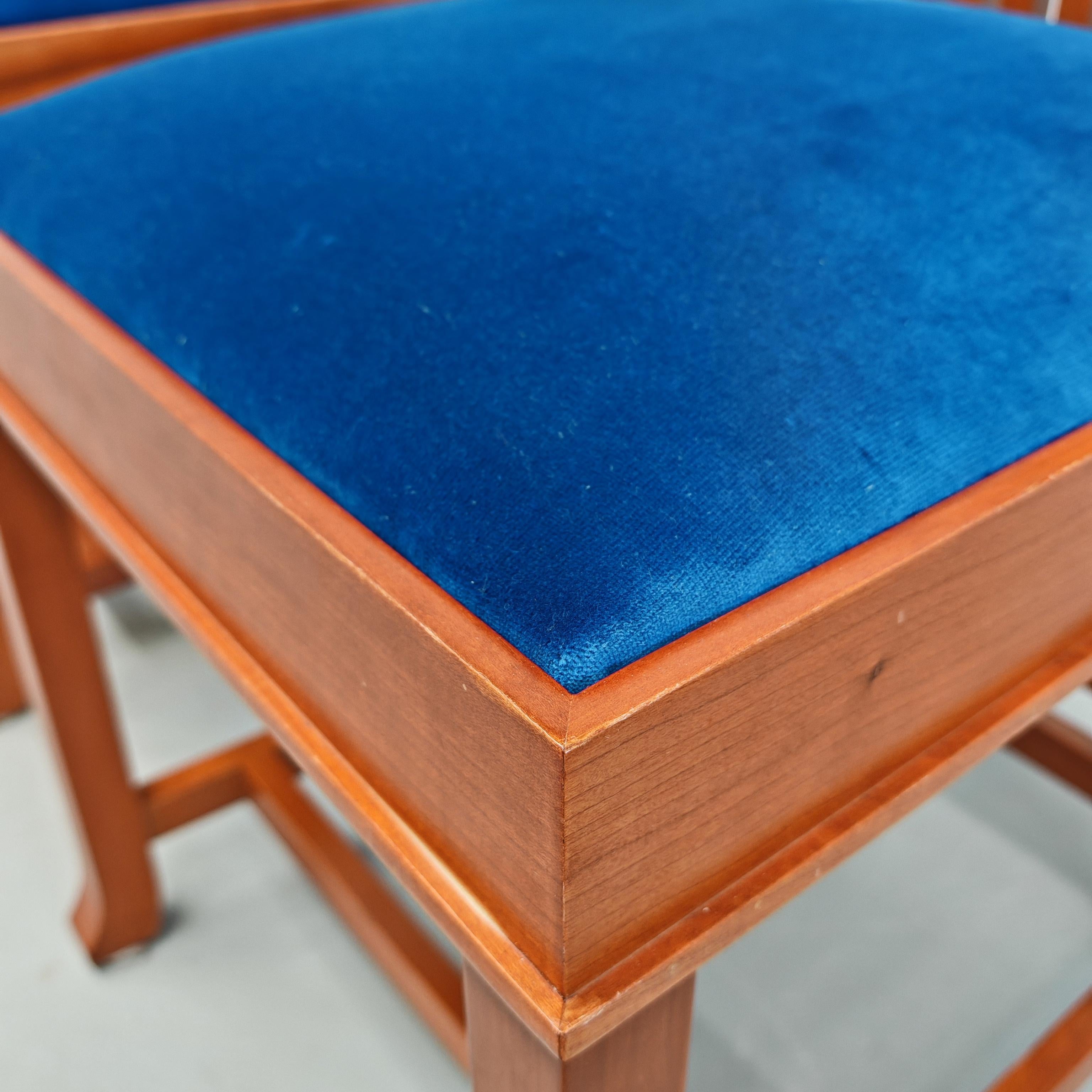 satz von 4 Coonley-Stühlen, Frank Lloyd Wright für Cassina 1989 (Samt) im Angebot
