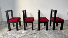 Juego de 4 sillas de comedor italianas de fresno lacado en negro, de los años 80