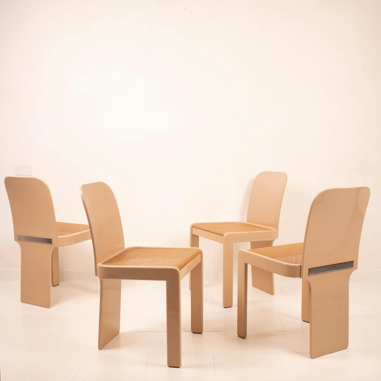 Set of 4 Chairs by Pierluigi Molinari for Pozzi For Sale 4