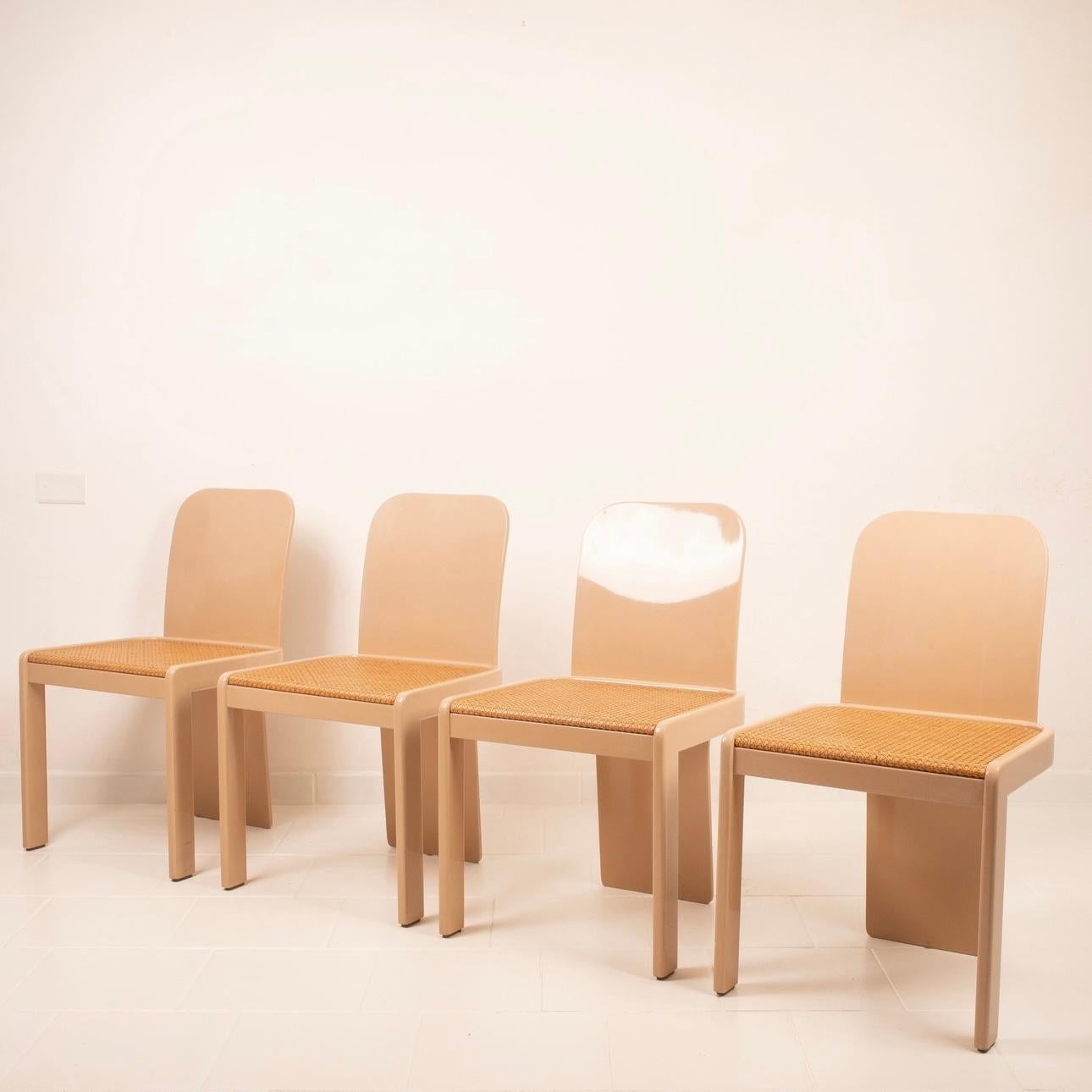 Set of 4 Chairs by Pierluigi Molinari for Pozzi For Sale 2