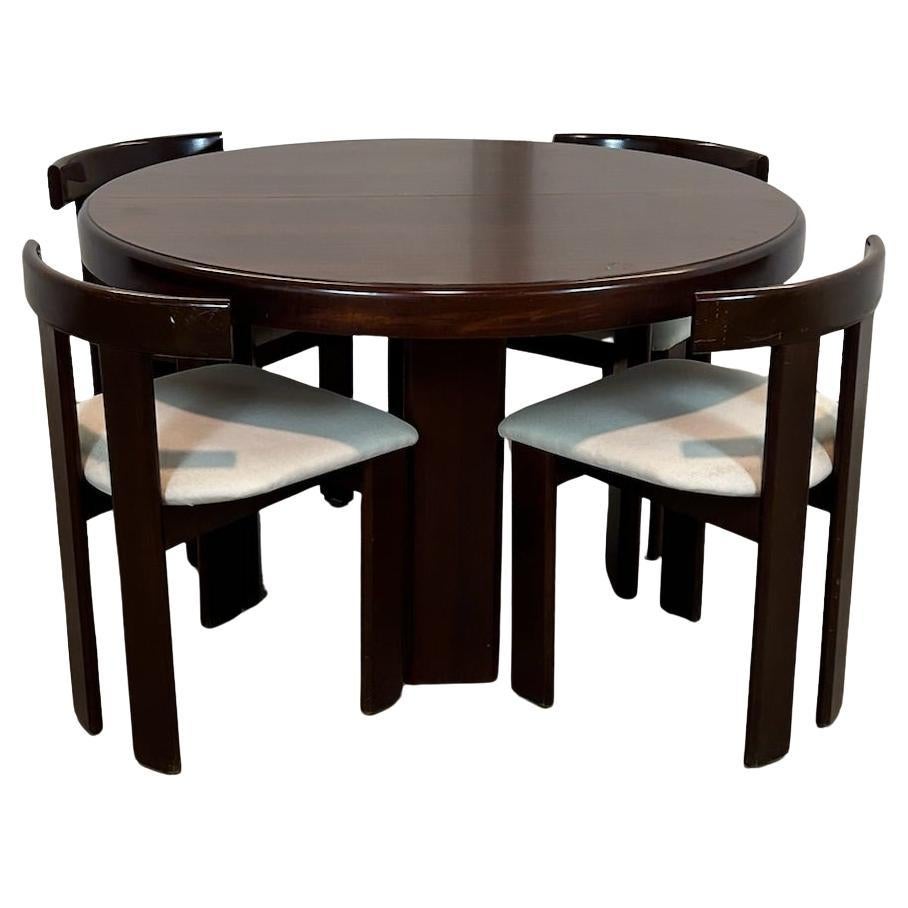 Set di 4 sedie e tavolo allungabile di Luigi Vaghi per Former 1960 in vendita