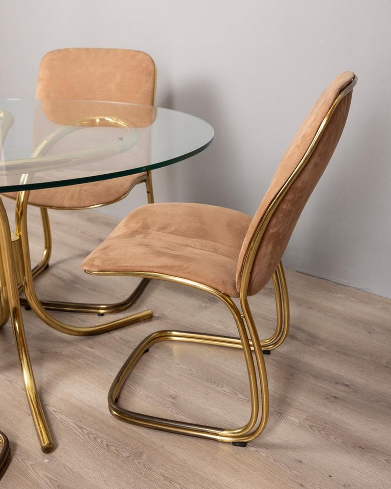 Set di sedie e tavolo vintage anni 70 metallo dorato design