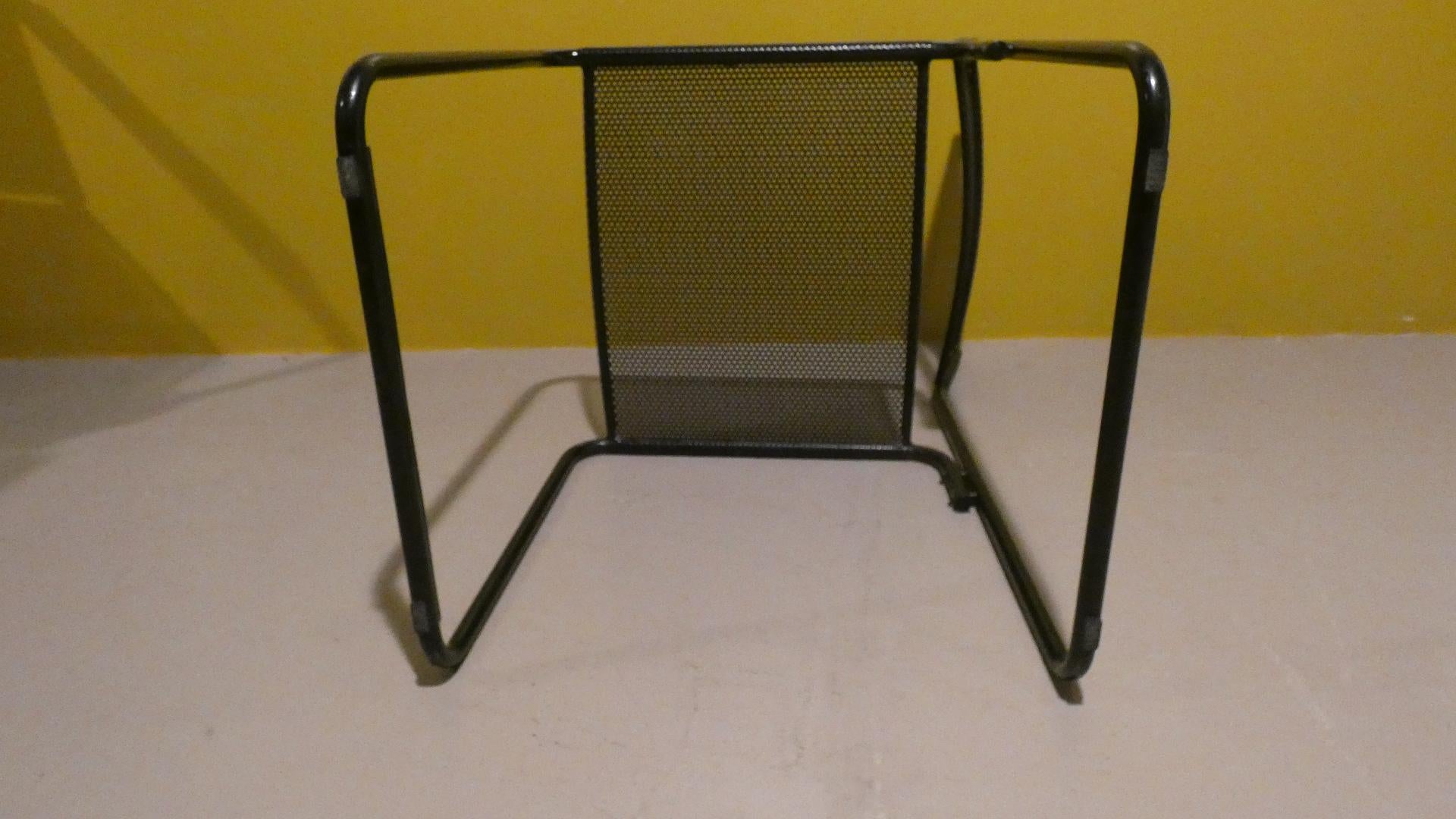Ensemble de 4 chaises Fly line, années 1980 en vente 3