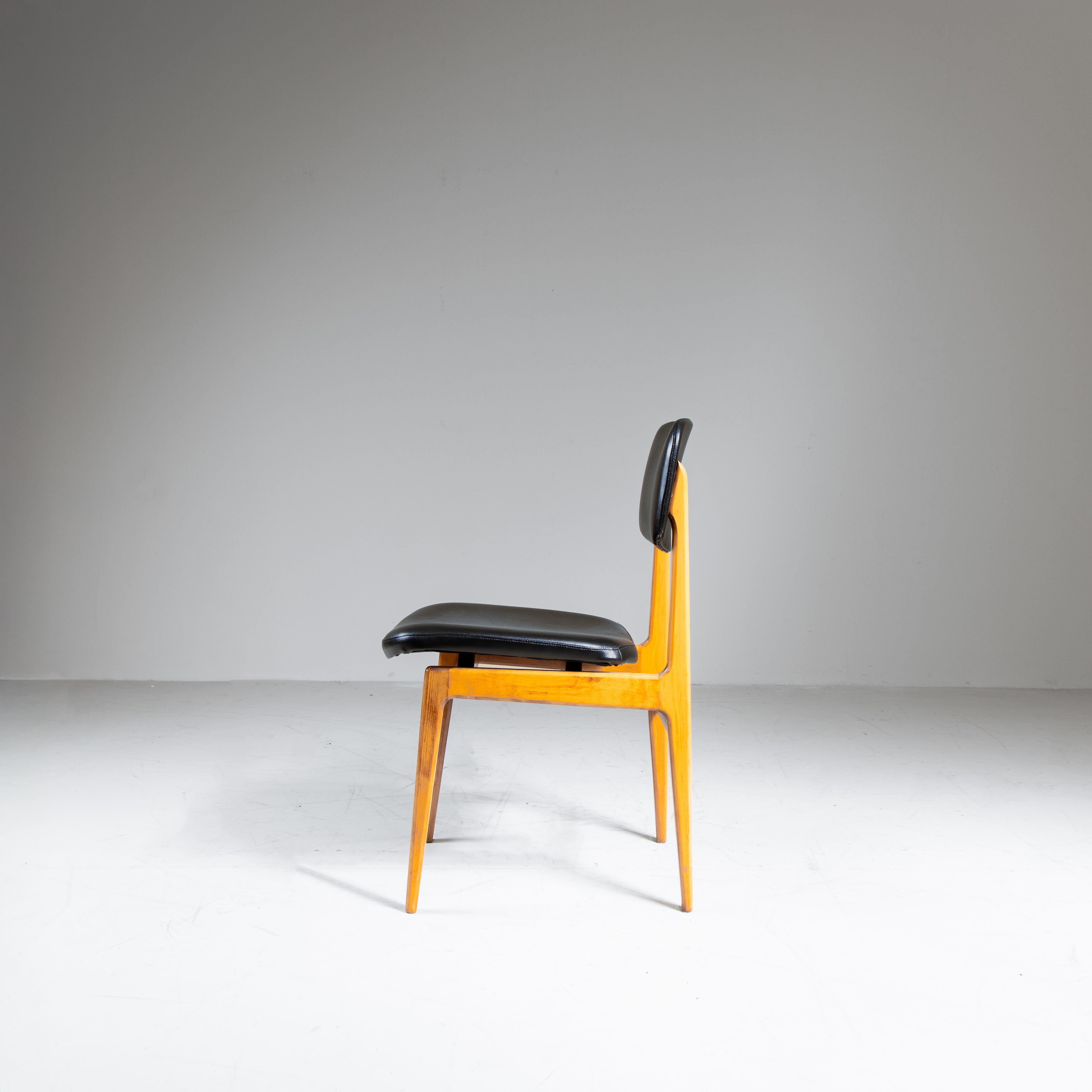 Leather Set of 4 wood and black faux leather chairs, 1960s For Sale
