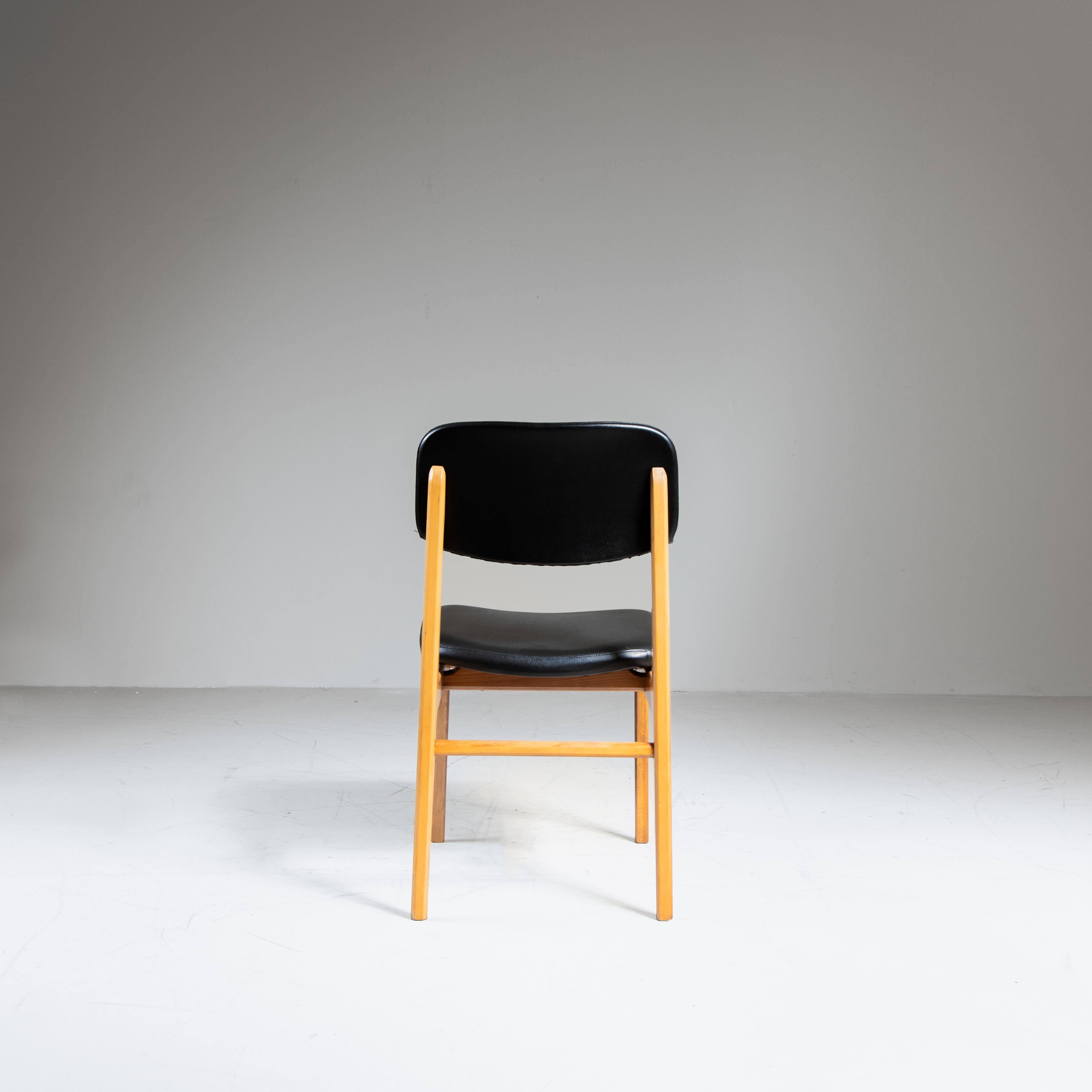 Set of 4 wood and black faux leather chairs, 1960s For Sale 2