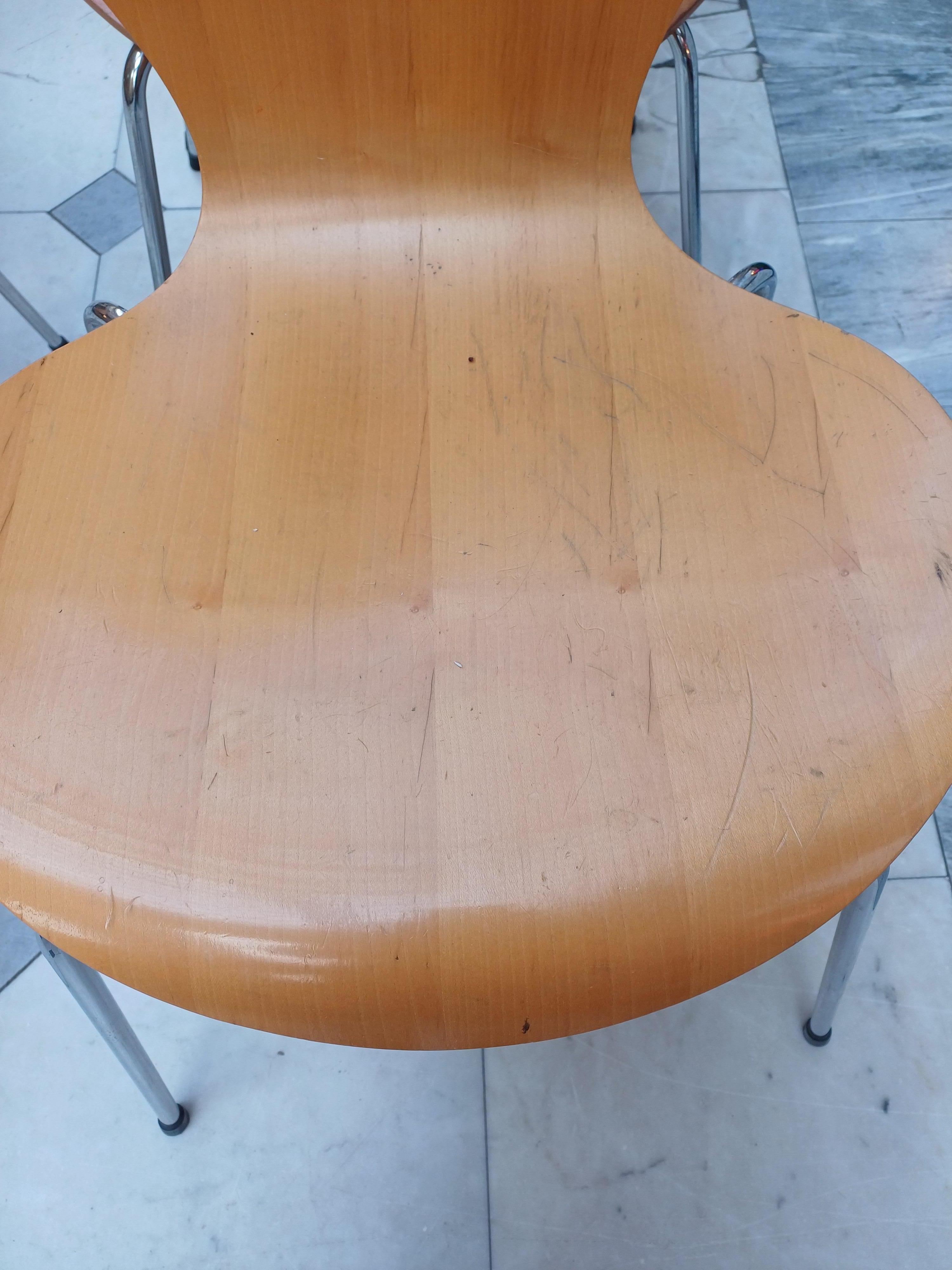 Late 20th Century Set di (4) sedie in legno Serie 7 designer Arne Jacobsen per Fritz Hansen 1992