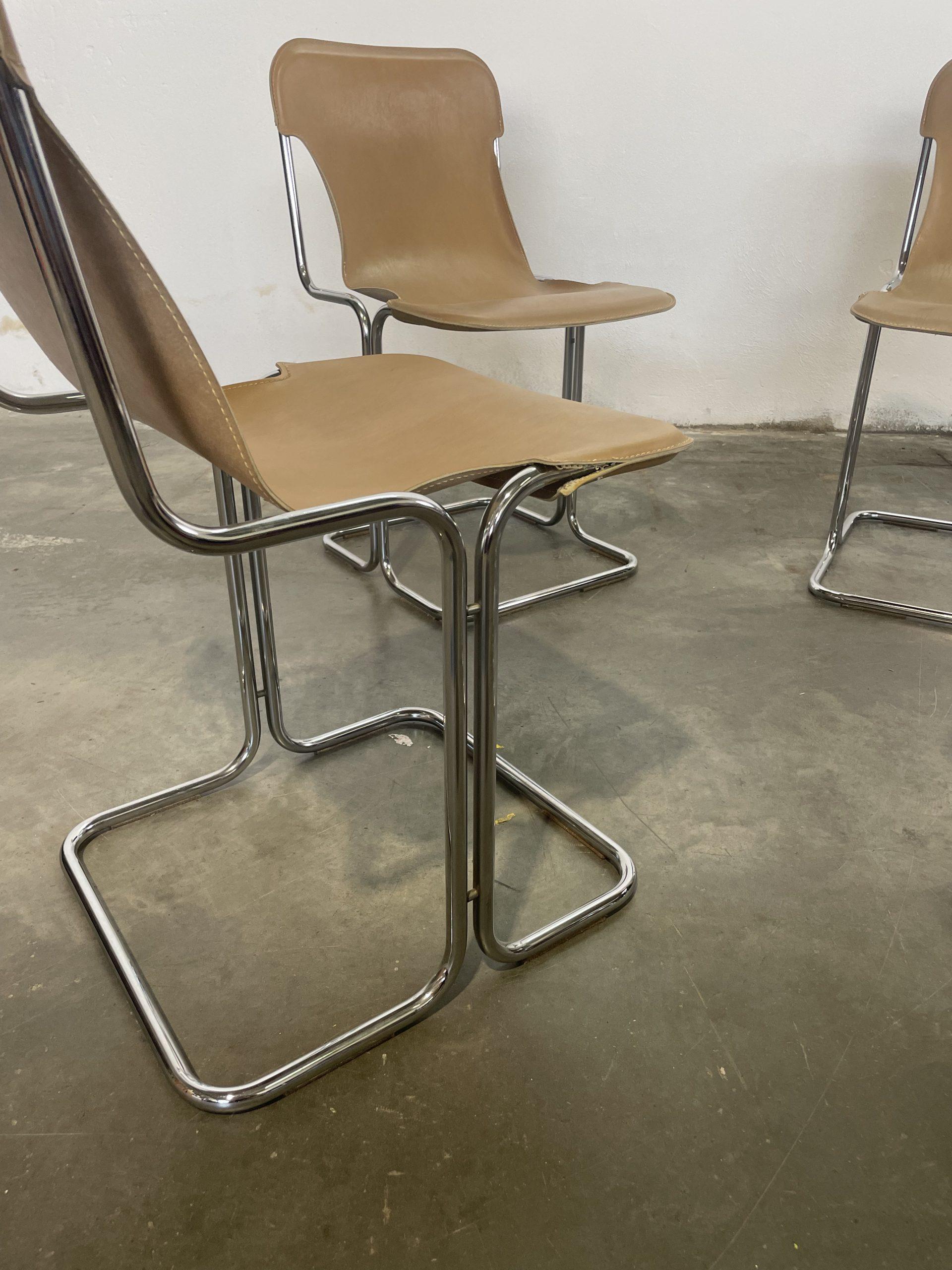 Set Di 4 Sedie modello Calla di Antonio Ari Colombo per Arflex in pelle In Excellent Condition For Sale In Ghedi, IT