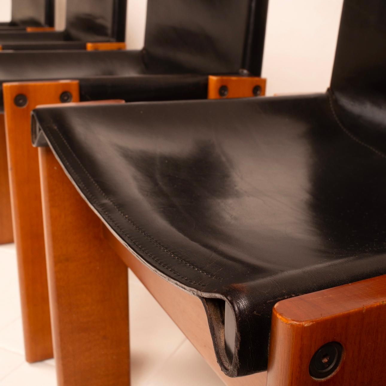 Set of Four Monk Chairs by Afra & Tobia Scarpa for Molteni, 1973 in vendita 7