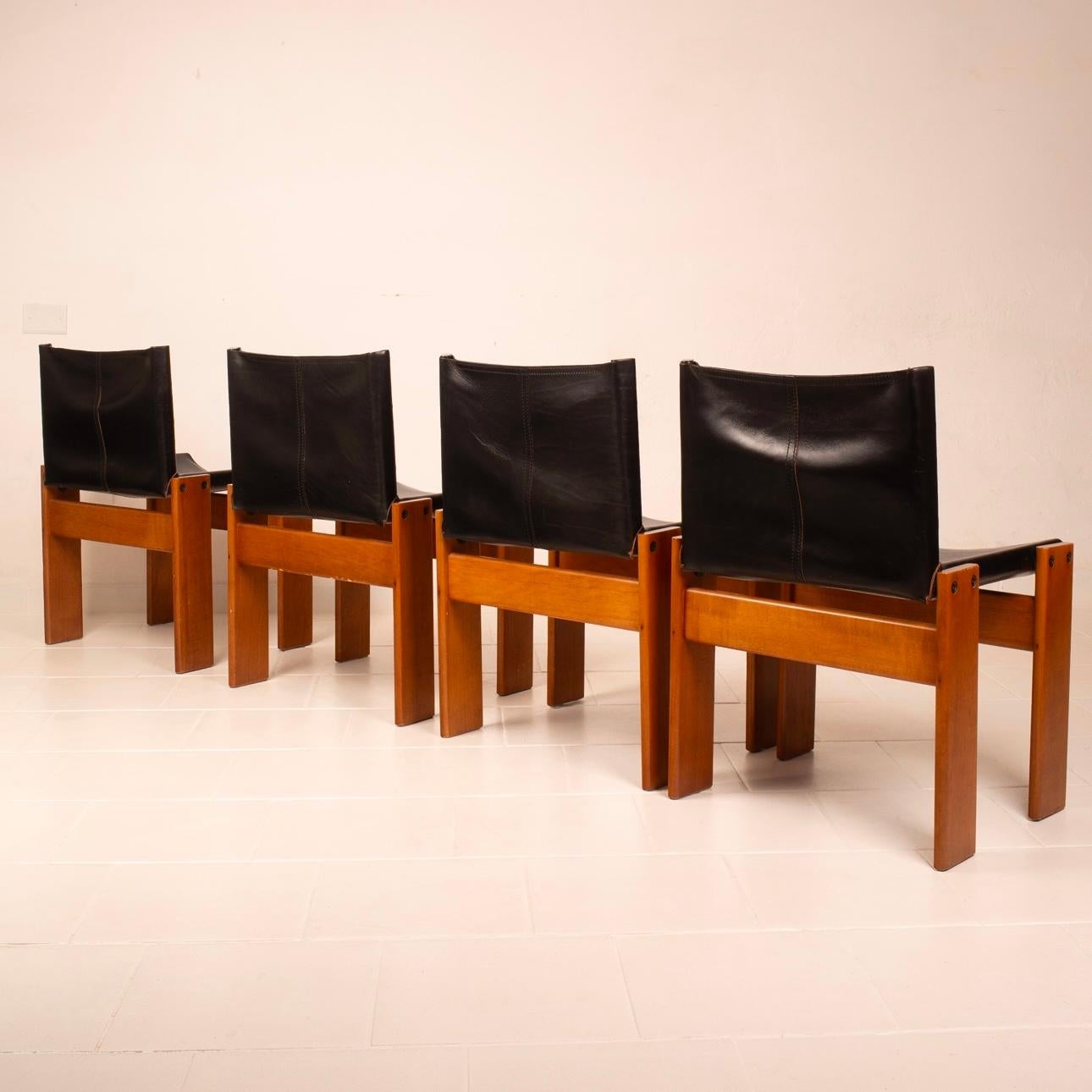 Set of Four Monk Chairs by Afra & Tobia Scarpa for Molteni, 1973 in vendita 13