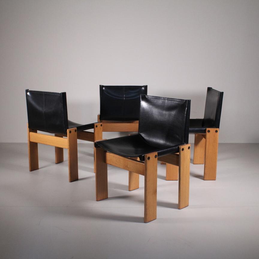 Mid-20th Century Ensemble de 4 chaises Monk en cuir, Afra et Tobia Scarpa, Molteni, 1973 en vente