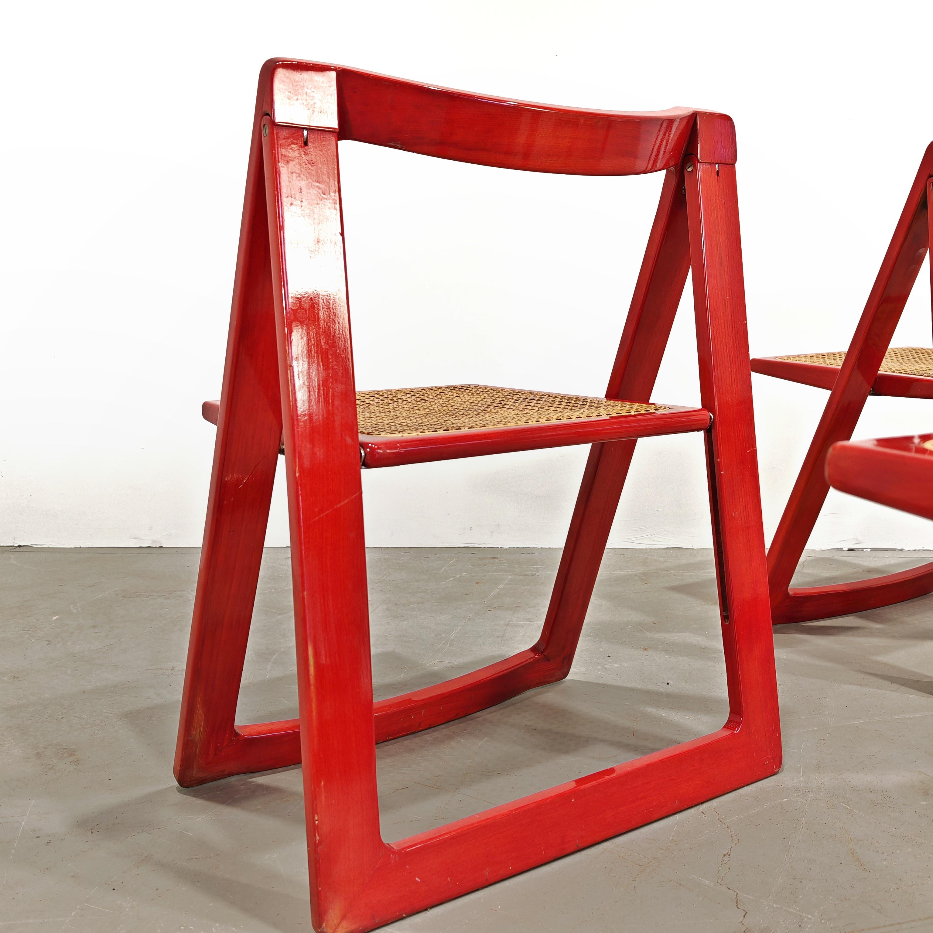 Set of 4 Folding Chairs 