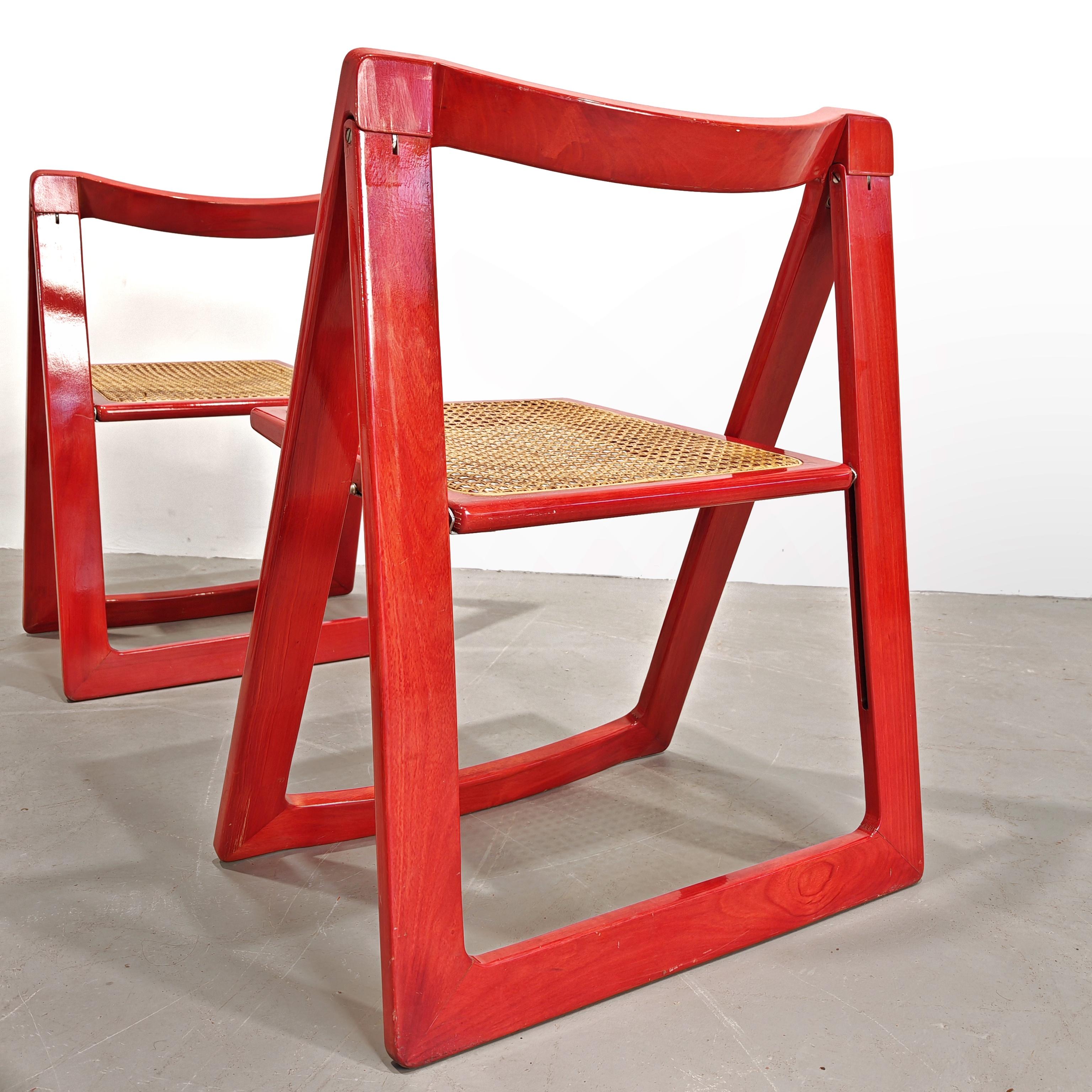 Set of 4 Folding Chairs 
