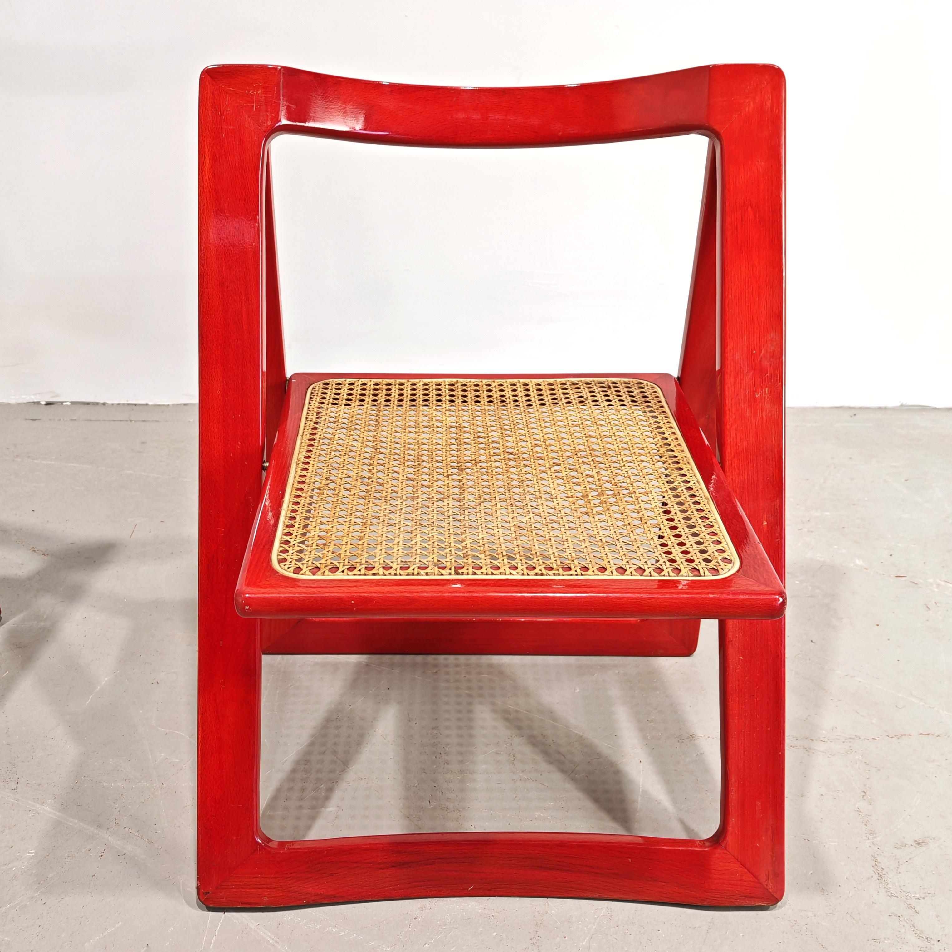 Set of 4 Folding Chairs 