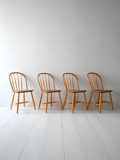 Set di 4 sedie Pinstolar Nesto