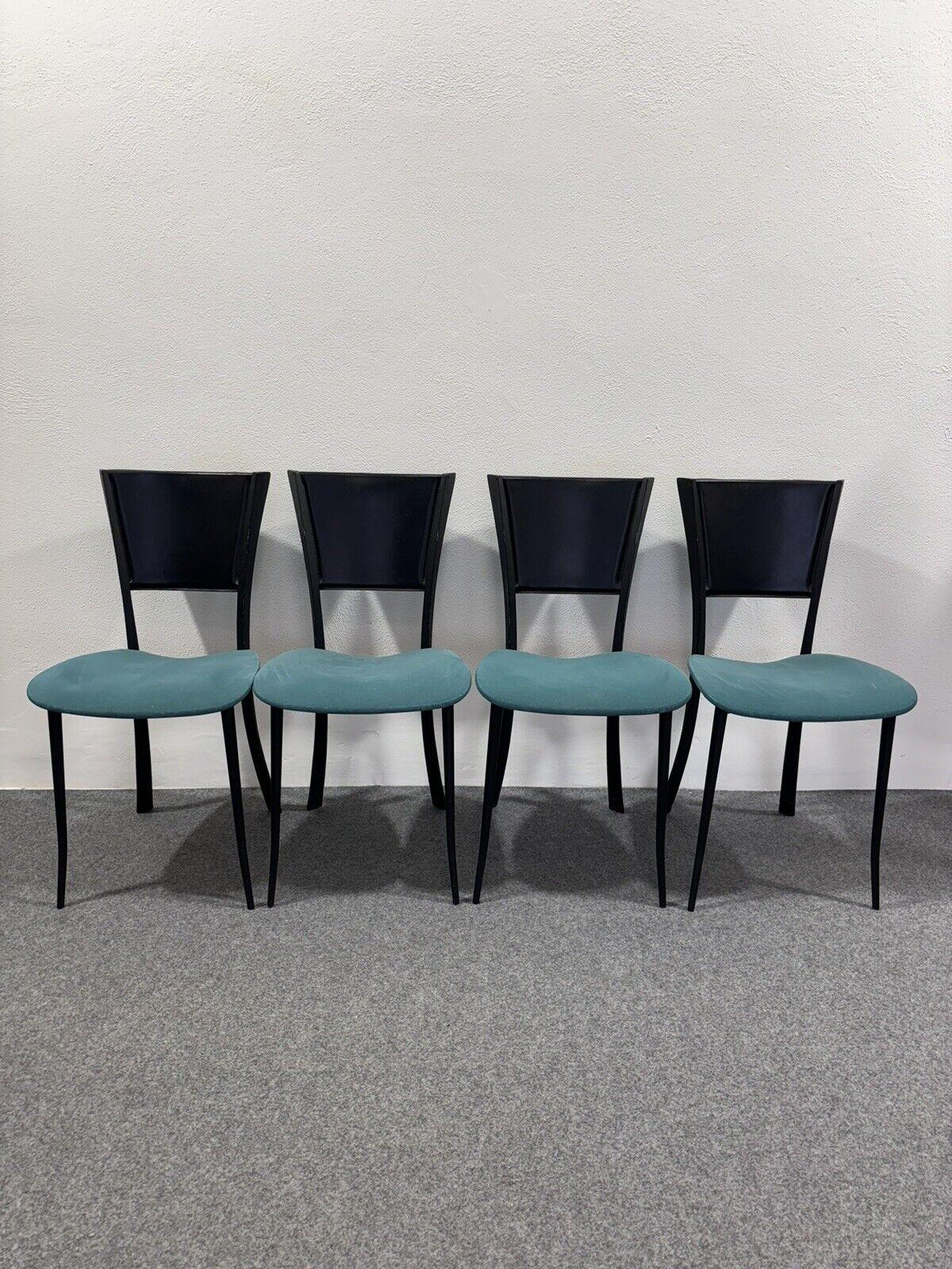 Ensemble de 4 chaises design postmodernes Bon état - En vente à Taranto, IT