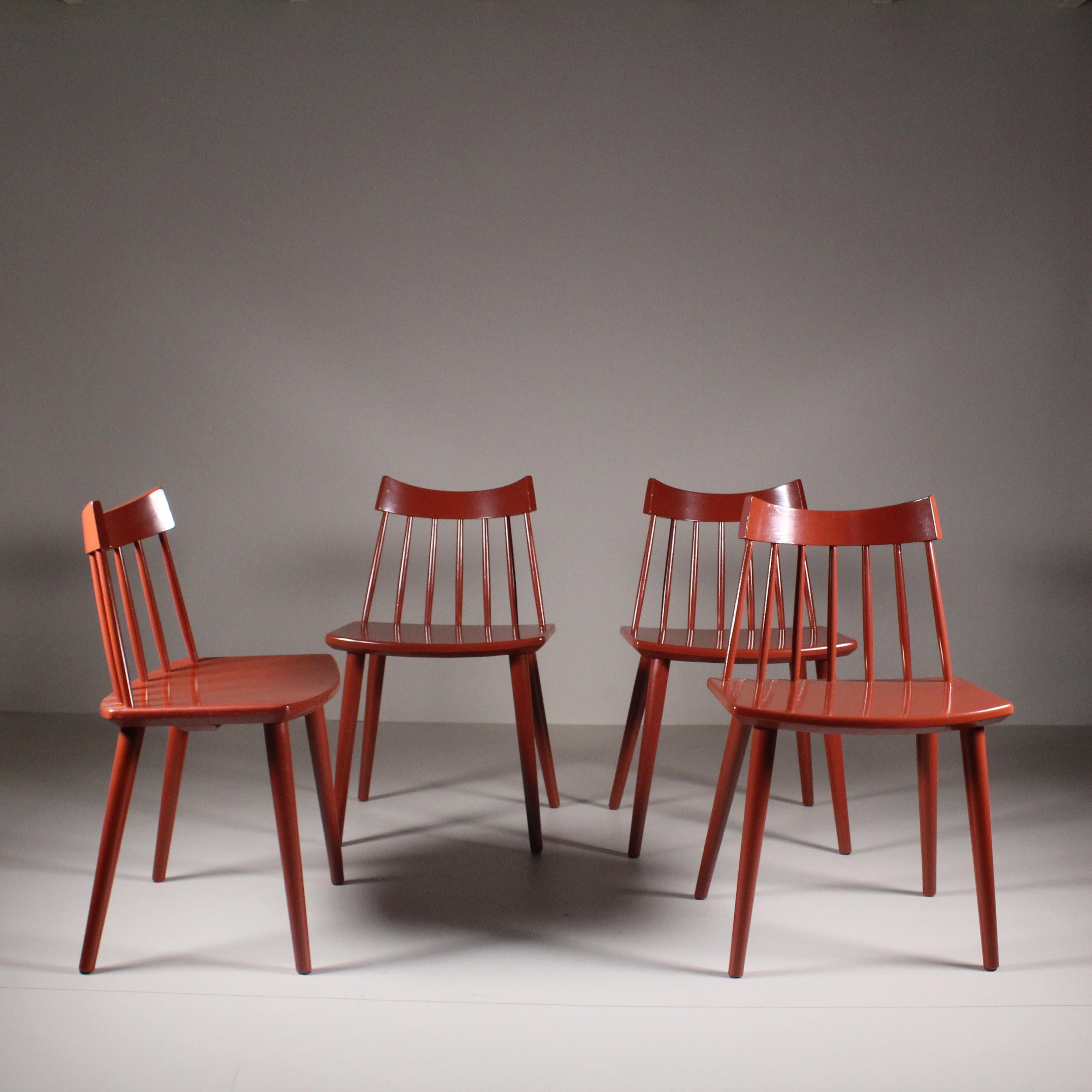 Scandinavian Modern Set of 4 red Scandinavian chairs, Hagafors For Sale