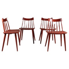 Set of 4 red Scandinavian chairs, Hagafors