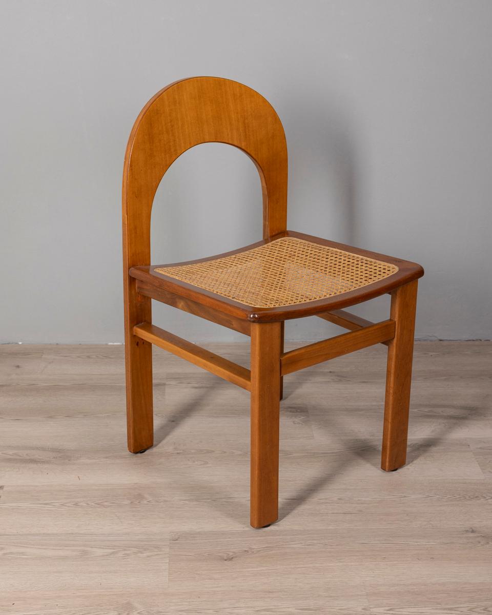Late 20th Century Set di 4 sedie vintage anni 70 modello Arcadia design A. Caraceni per Tagliabue For Sale