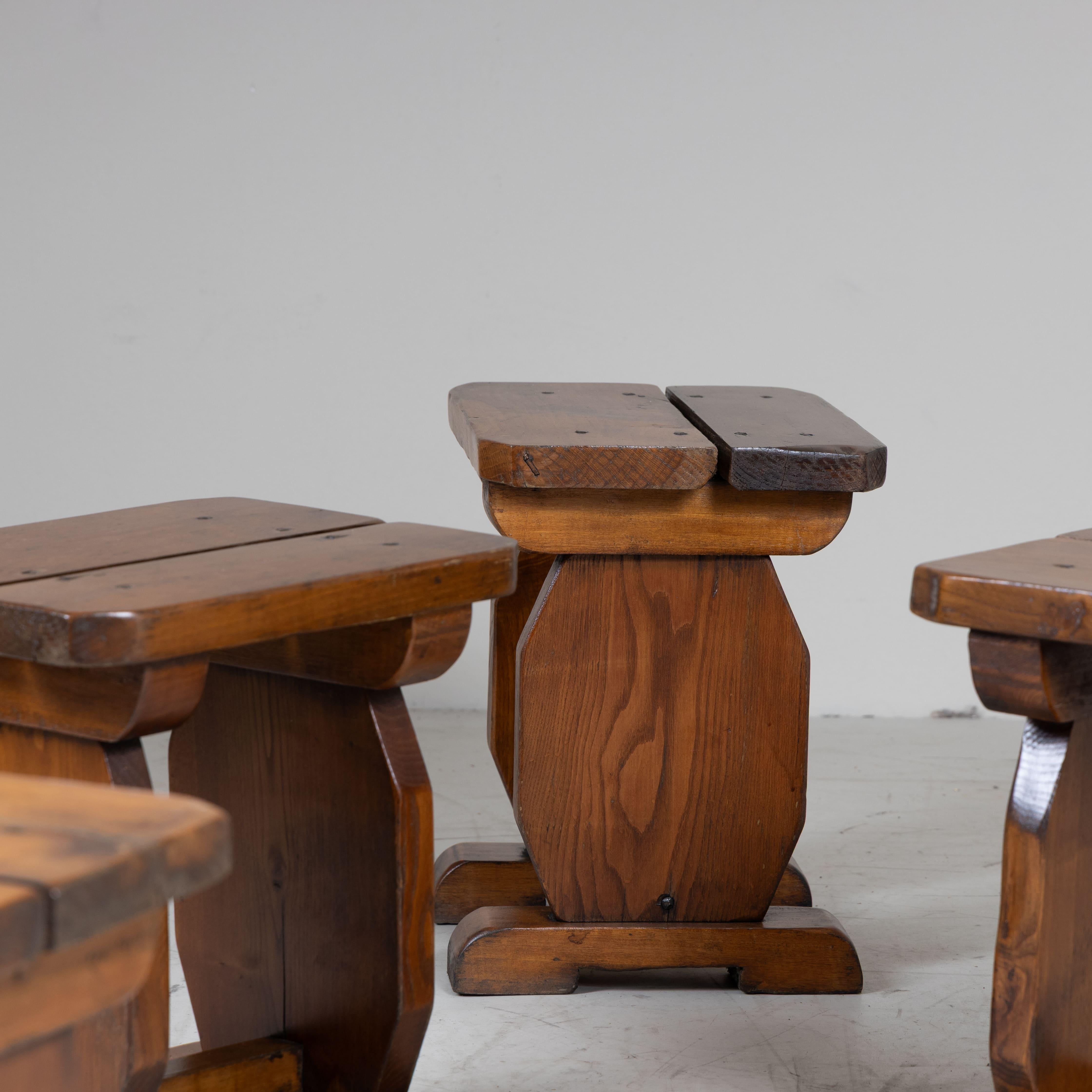 Italian Set di 4 sgabelli in stile brutalista, 1960 in vendita