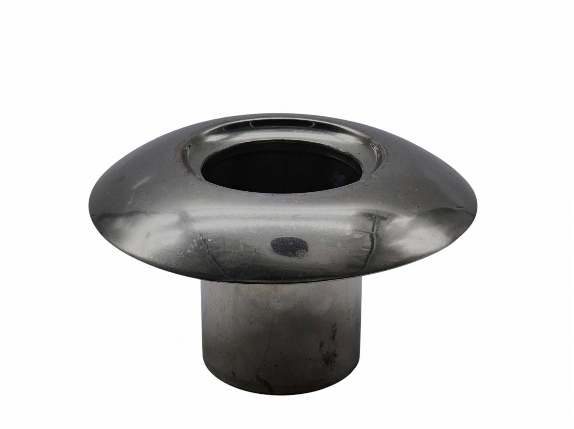 Set di 4 Vasi o Portacandele in Acciaio di Diverse Misure, Italia anni '70 In condizioni buone in vendita a Naples, IT