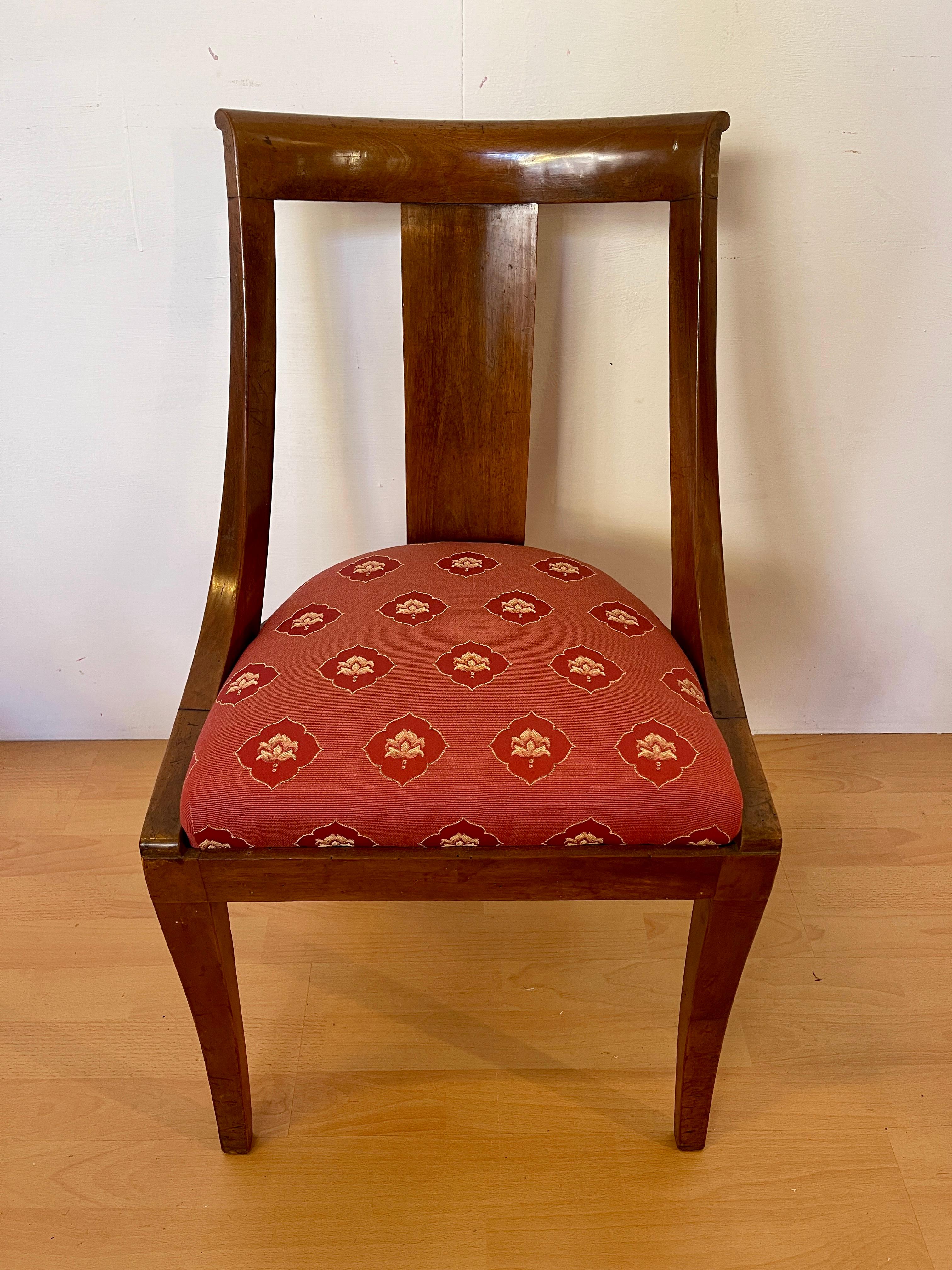 Set di 5 sedie a gondola italiane in stile impero lombardo degli anni '70 en vente 1