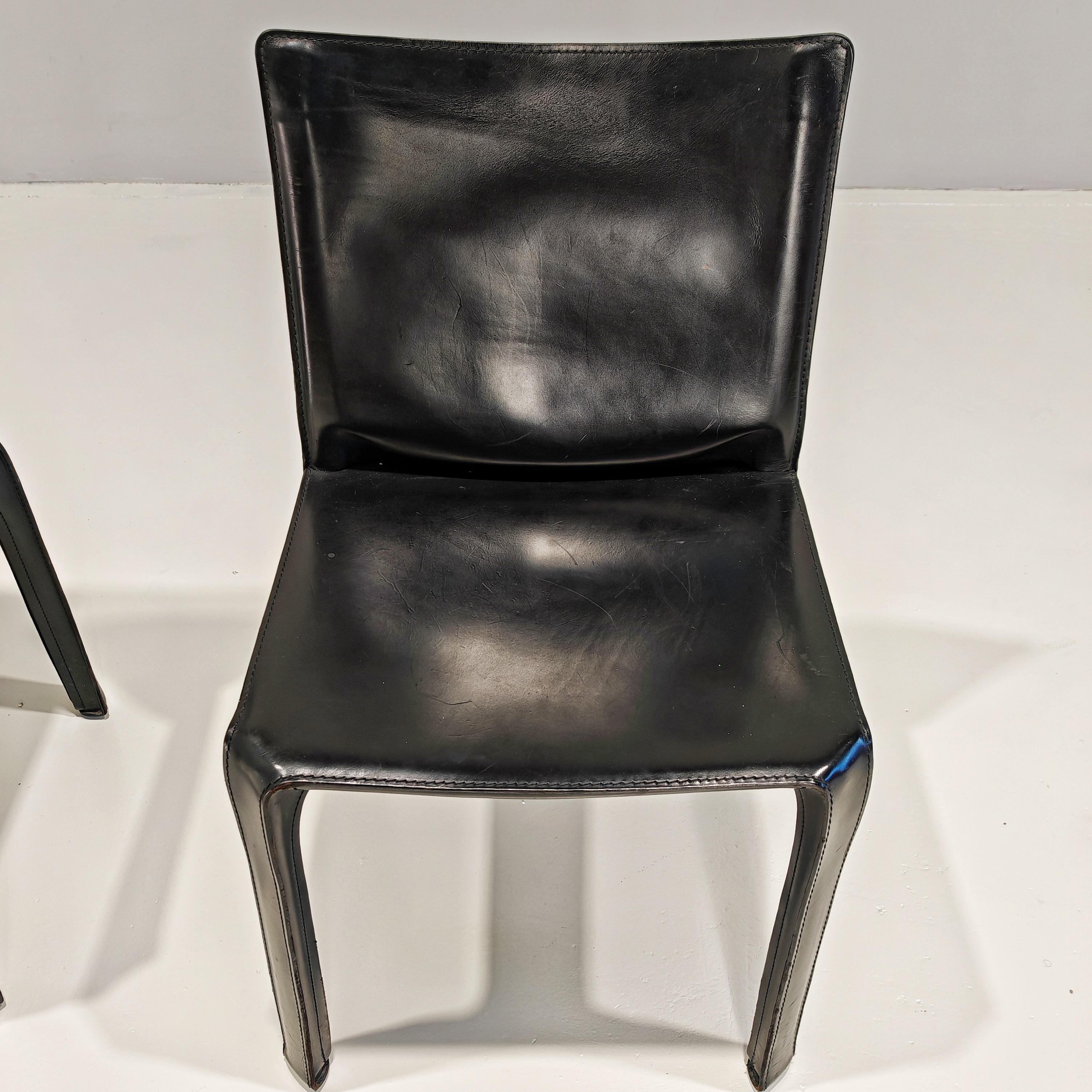 Juego de 5 sillas en bolas modelo Cab de Mario Bellini para Cassina en venta 3