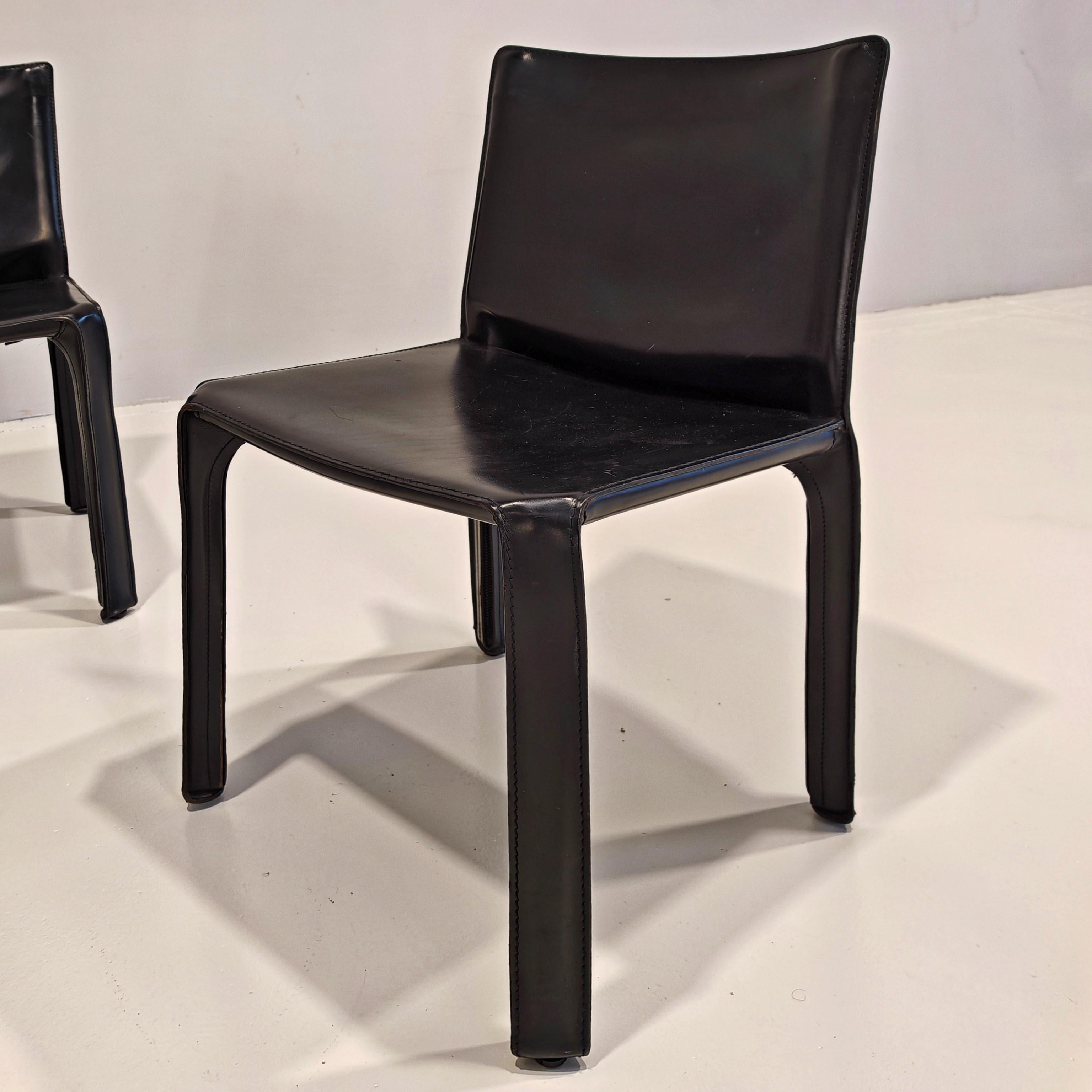 Juego de 5 sillas en bolas modelo Cab de Mario Bellini para Cassina 20th Century en venta