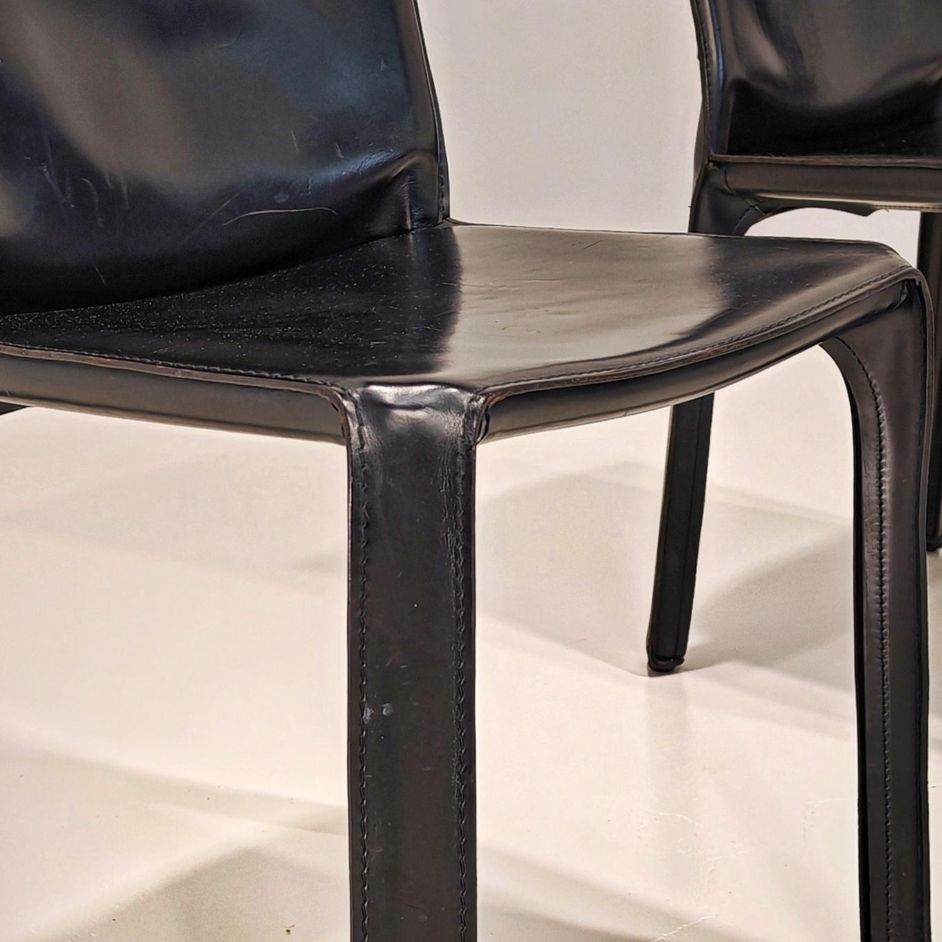 Juego de 5 sillas en bolas modelo Cab de Mario Bellini para Cassina en venta 1
