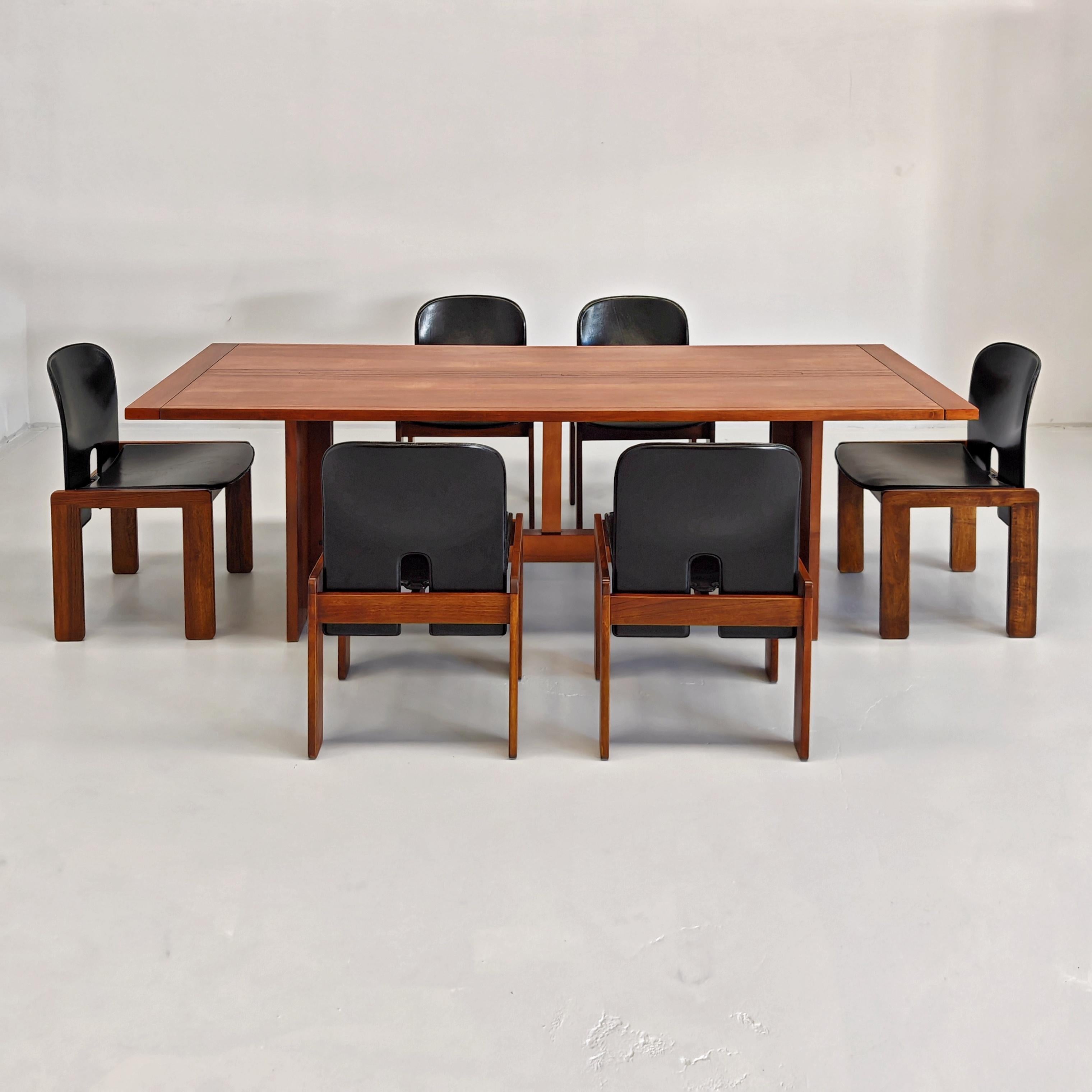 20th Century set of 6 chairs 