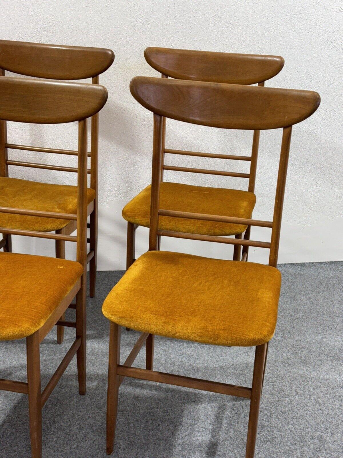 Mid-20th Century Set of 6 Dining Chairs Danish Design 1960's For Sale