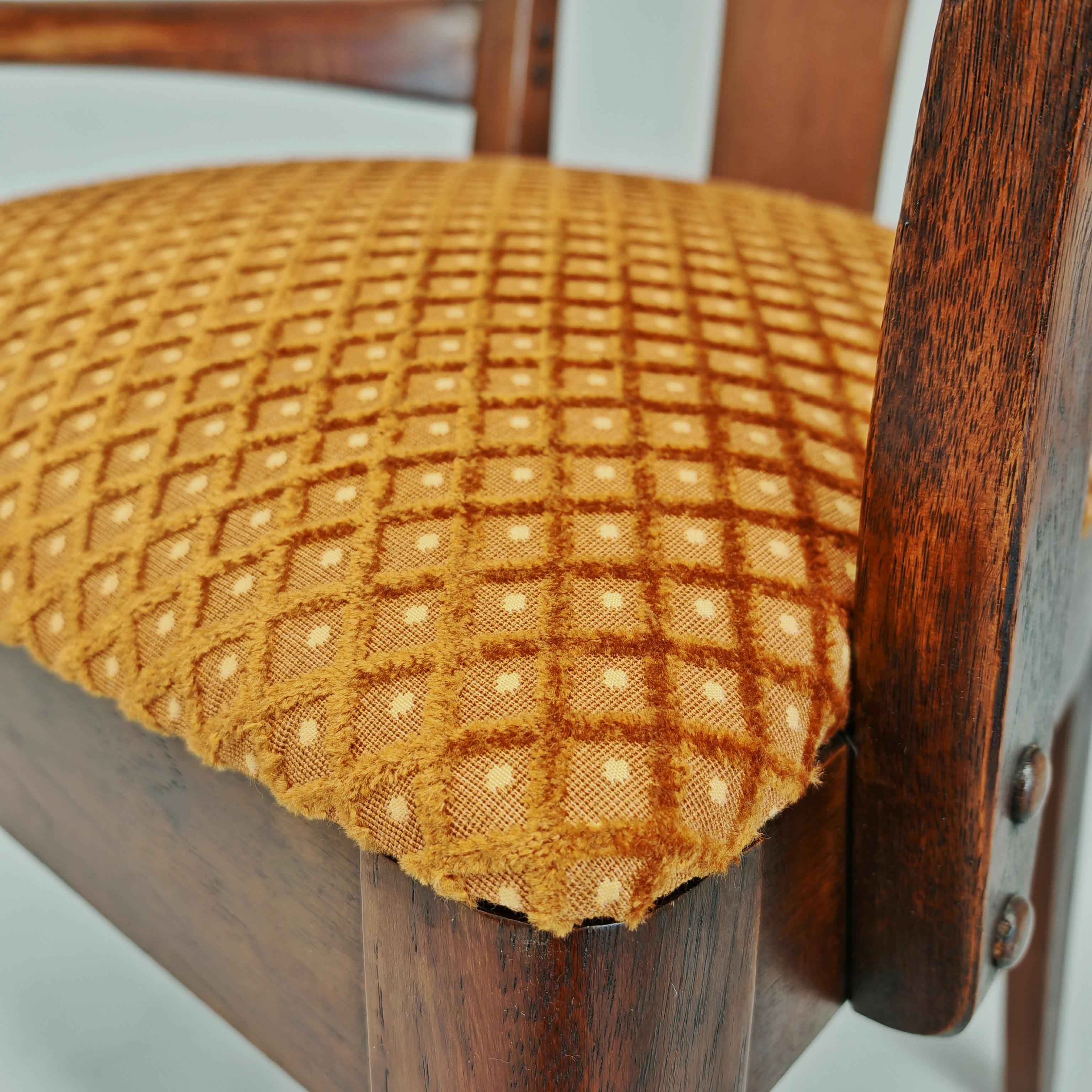 Juego de 6 sillas vintage de madera y terciopelo jacquard años 60 de Broyhill Brasilia en venta 2