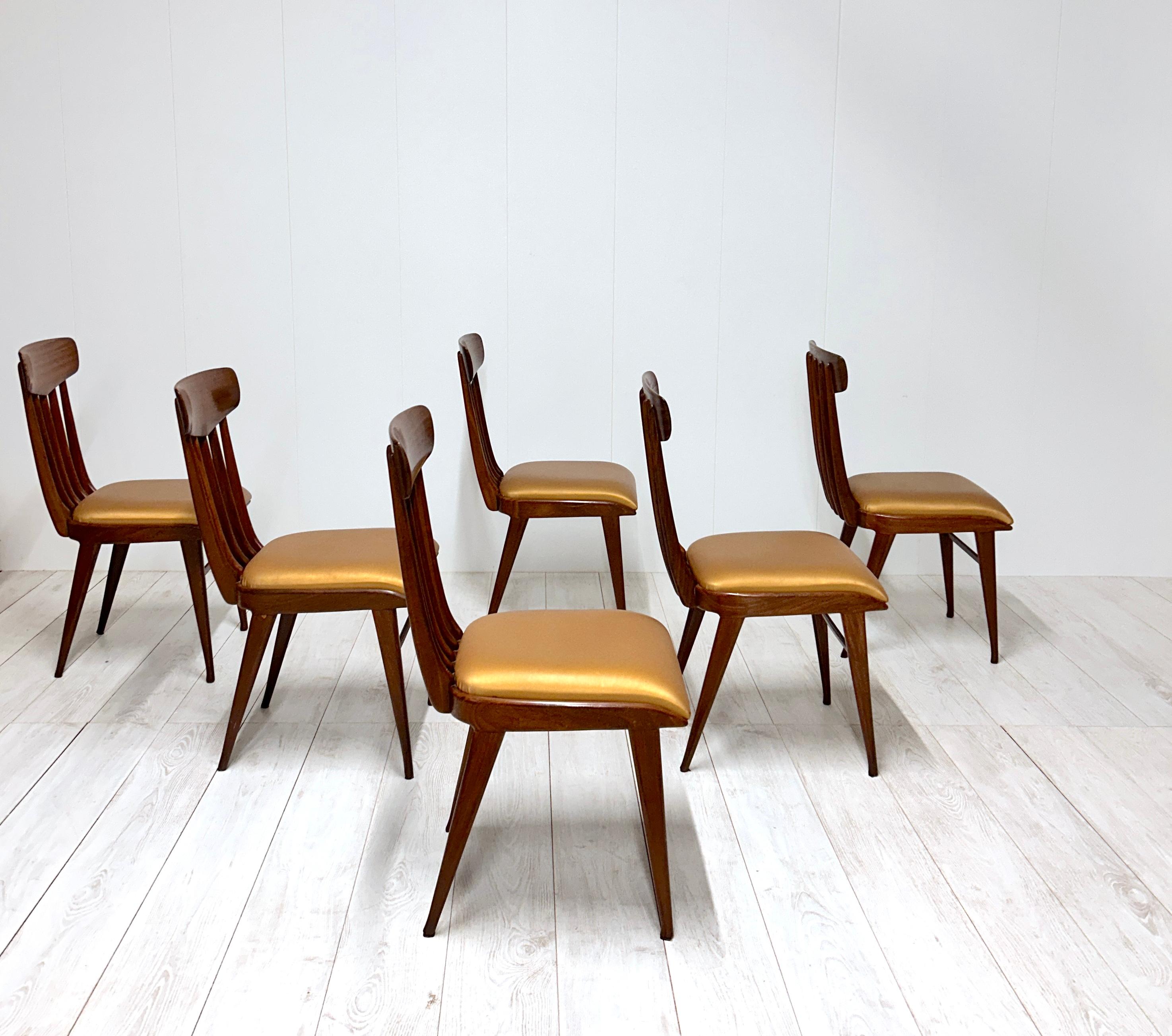 Italian Set di 6 sedie in legno, Italia, anni '50